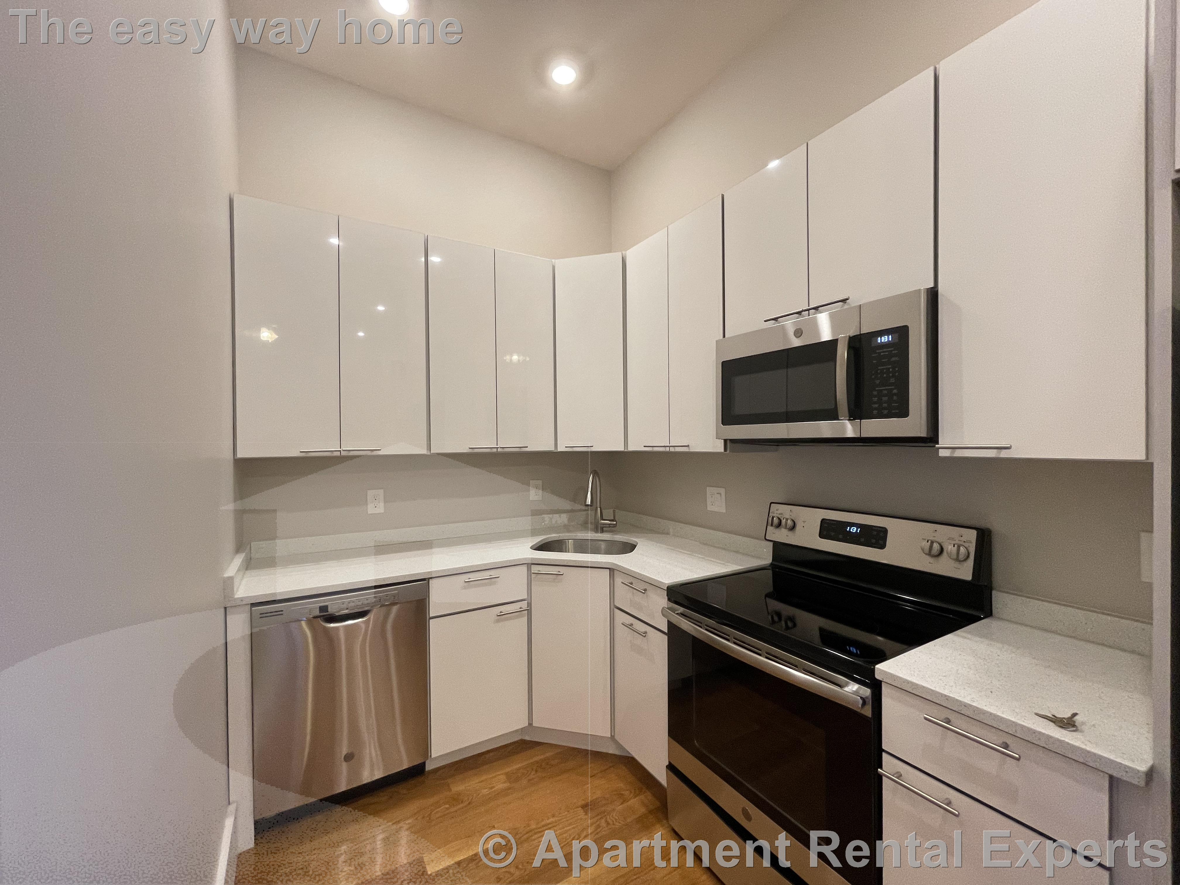 9 Sewall Ave, Coolidge Corner