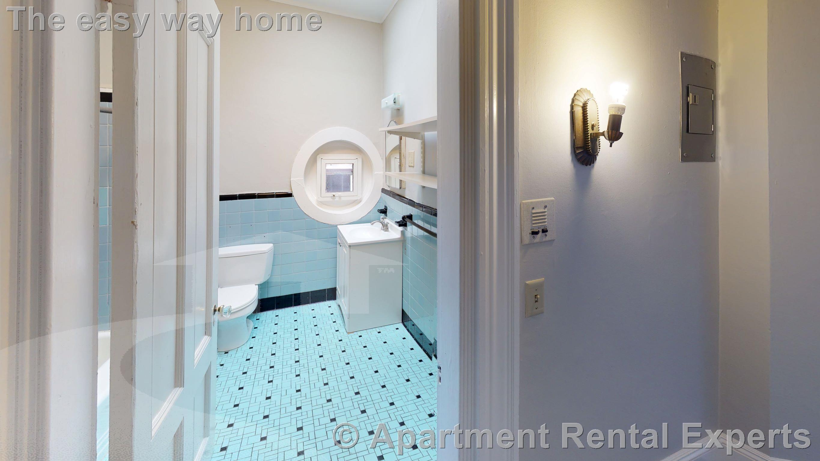 27 Longwood Ave, Coolidge Corner