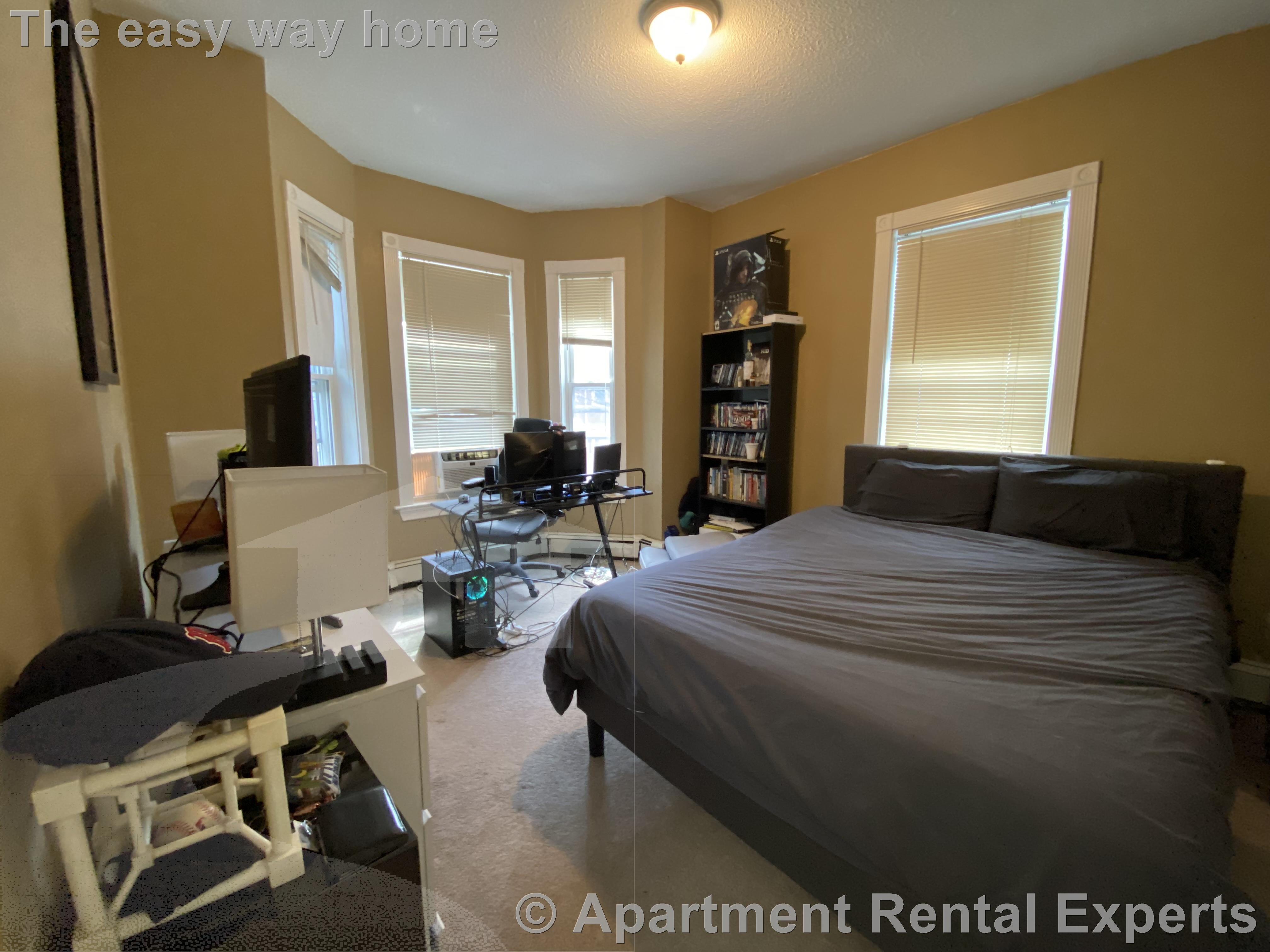 25 Watson, Central Square