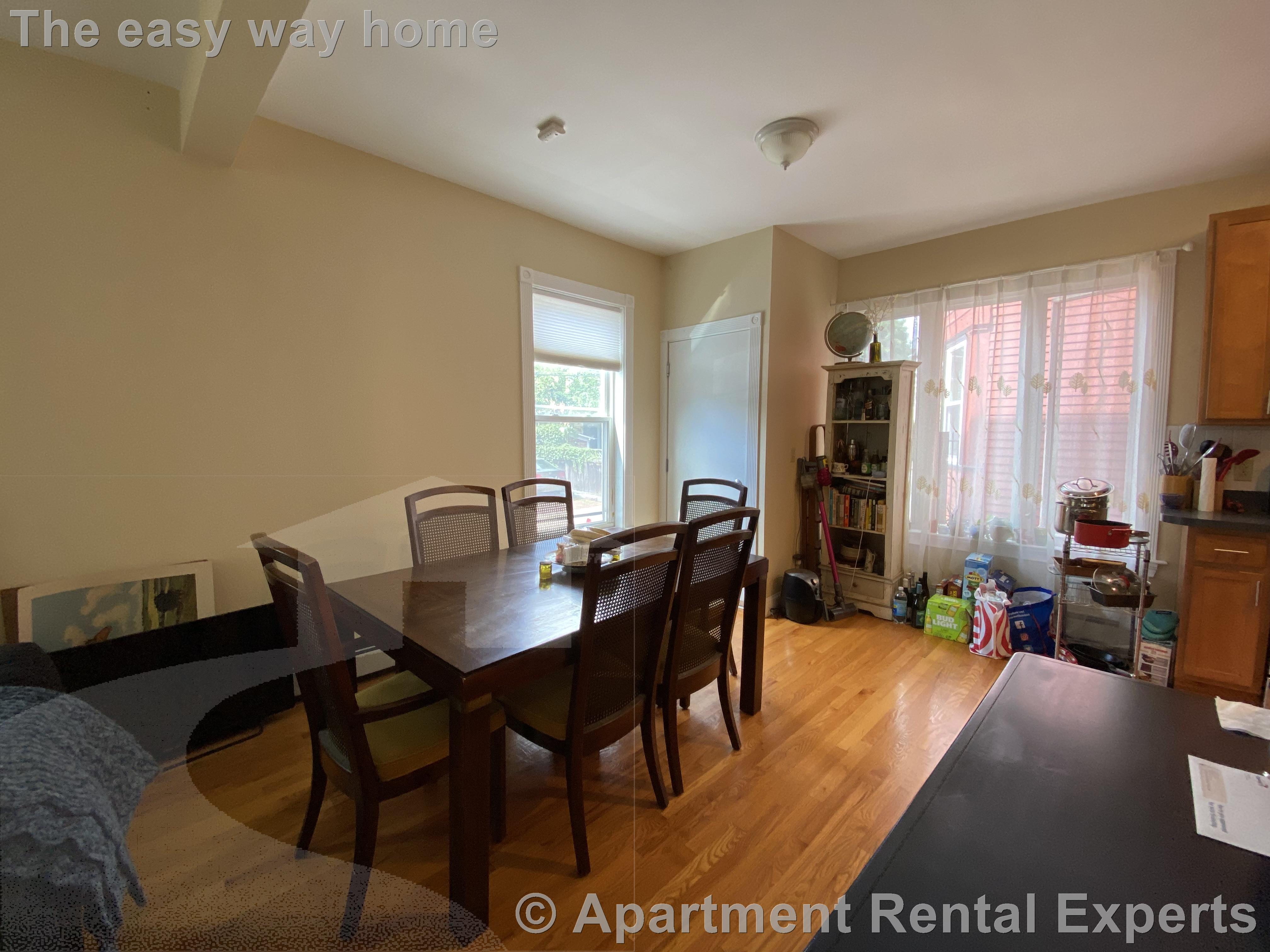 25 Watson, Central Square