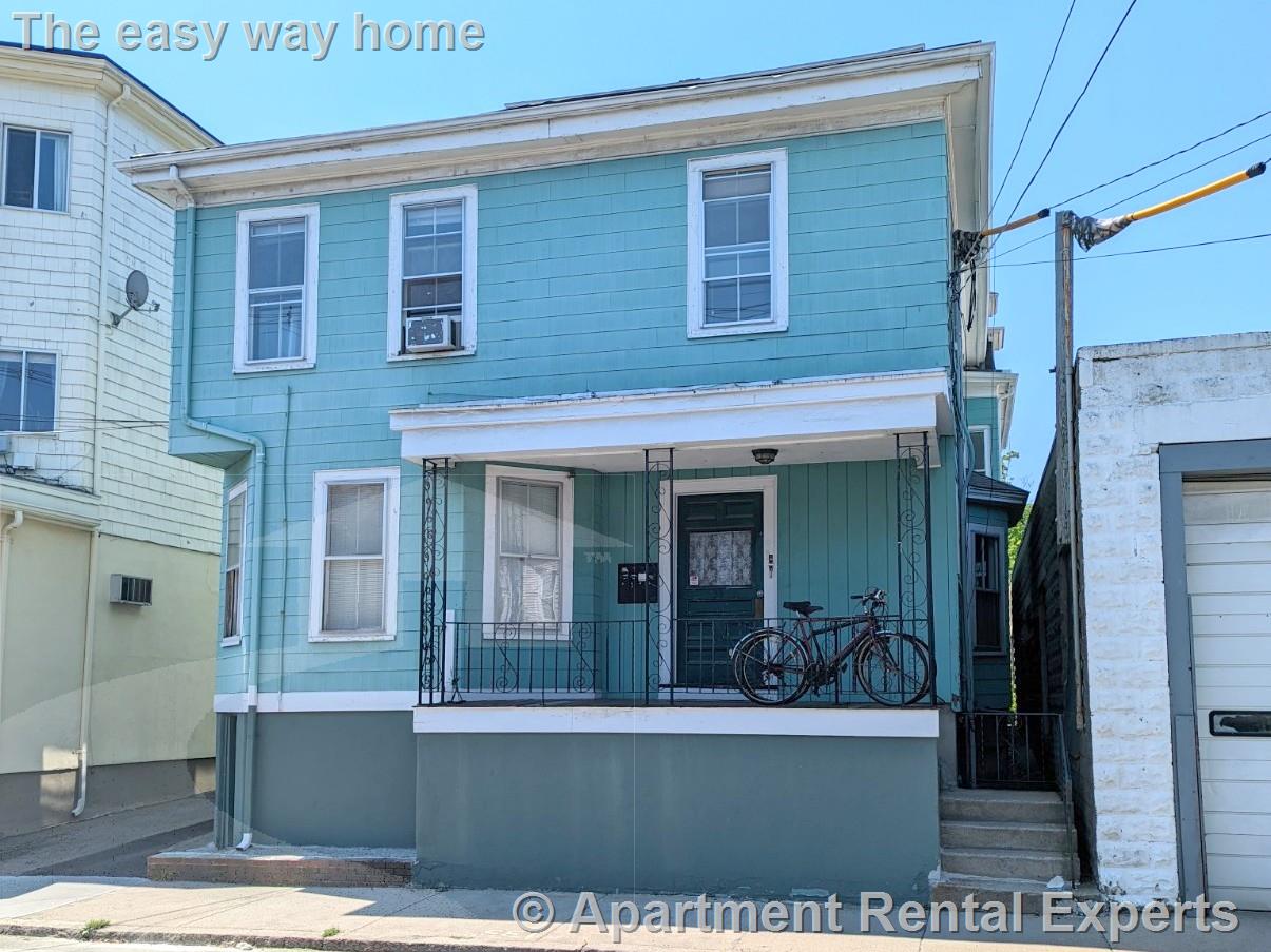 54 Bonair St, Sullivan Square