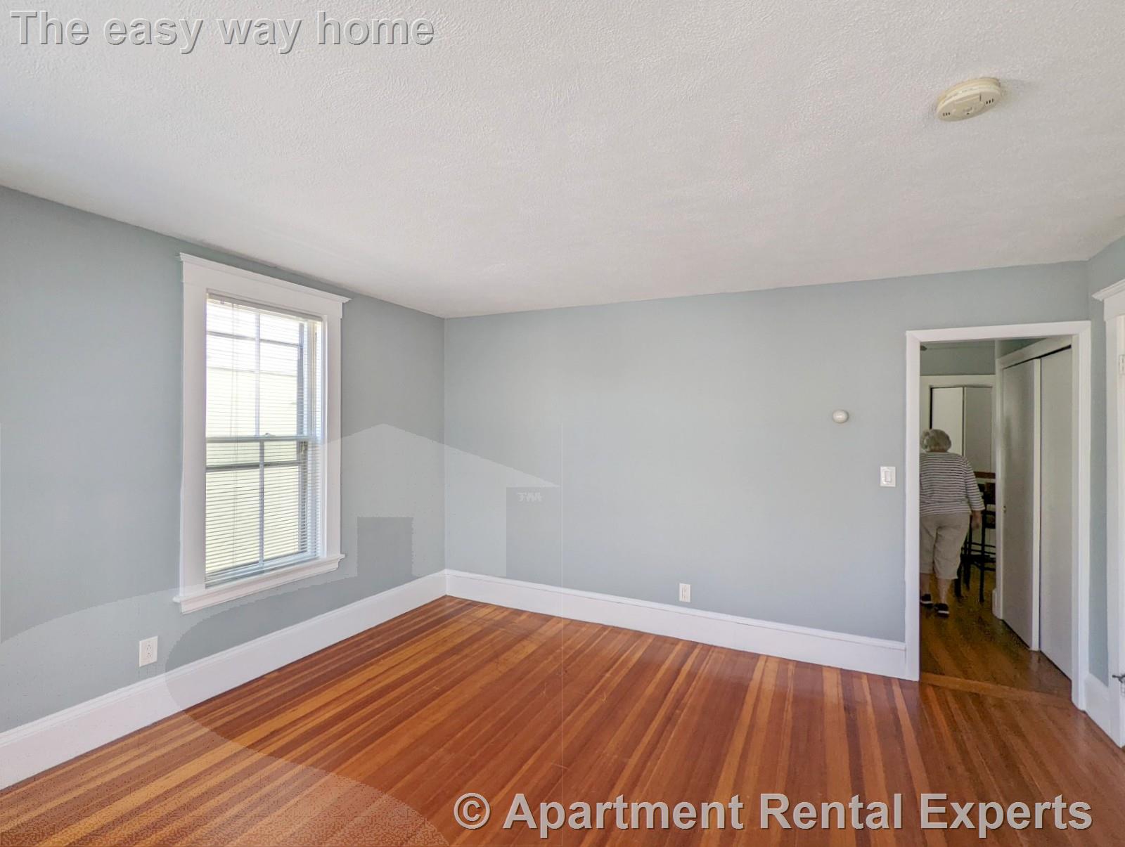 54 Bonair St, Sullivan Square