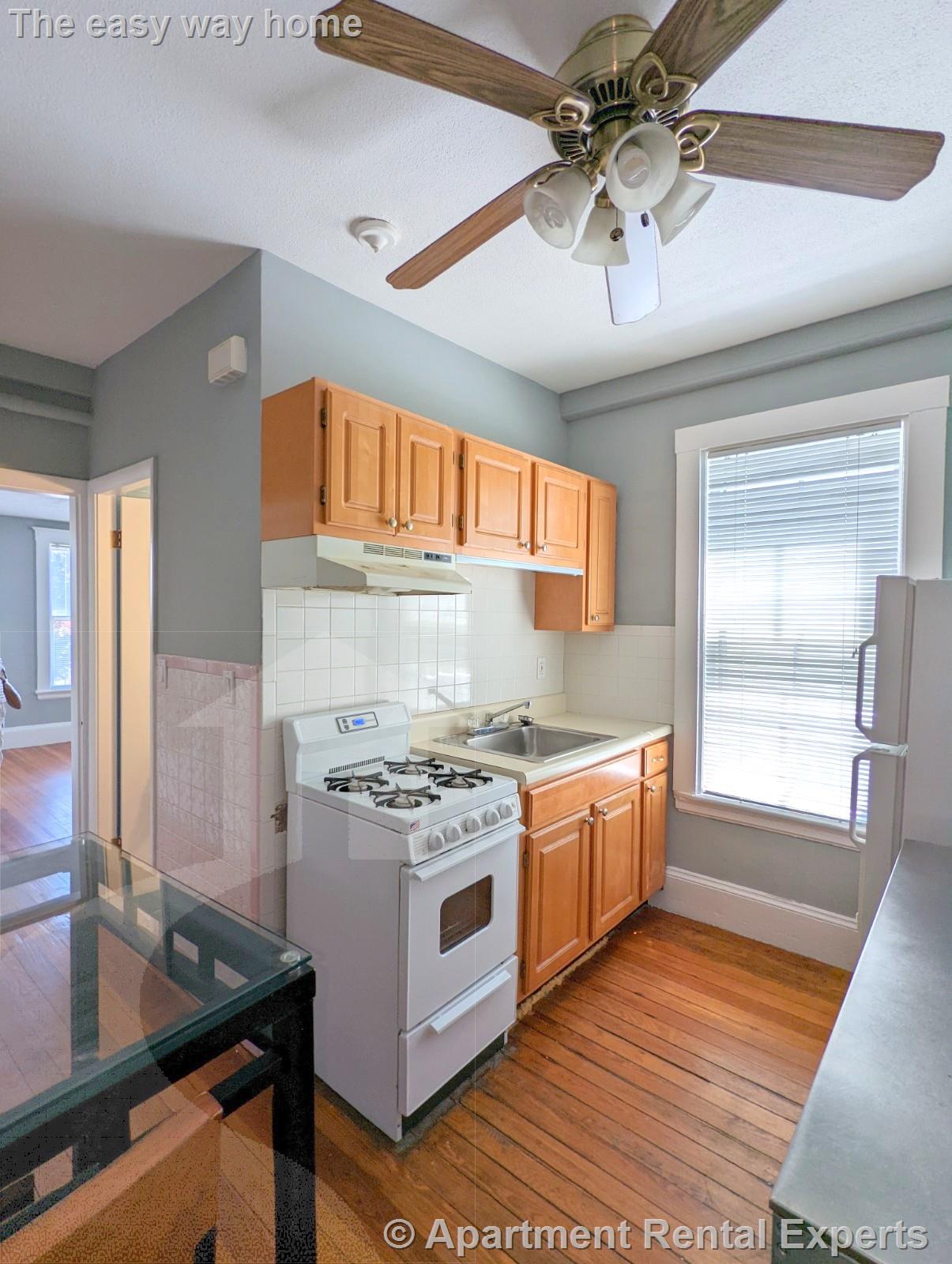 54 Bonair St, Sullivan Square