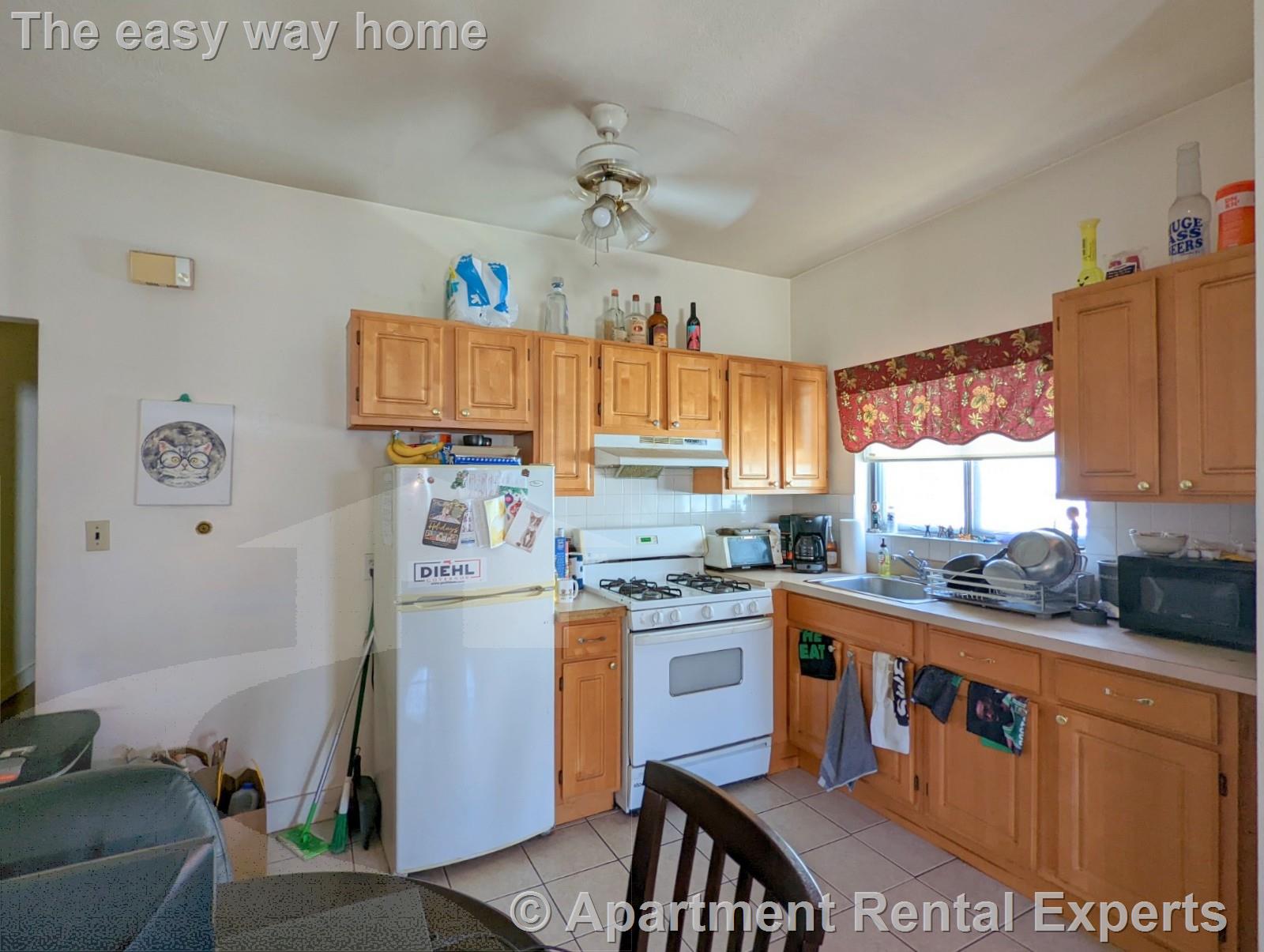 52 Bonair St, East Somerville