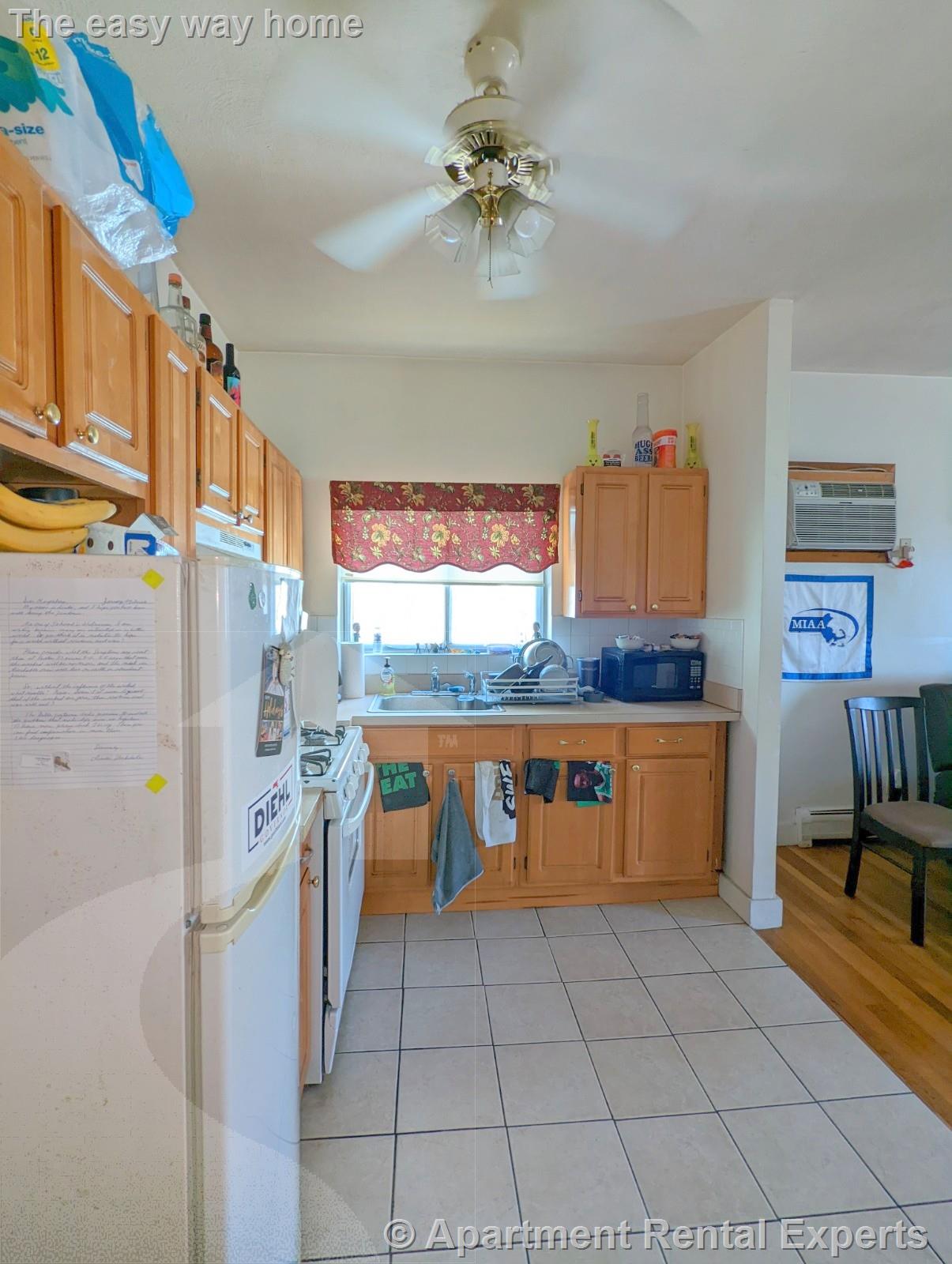 52 Bonair St, East Somerville