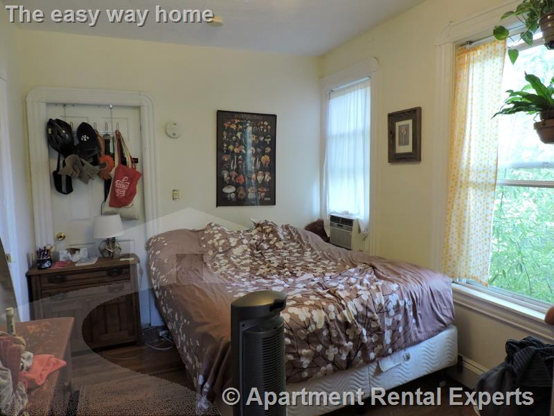 503 Franklin St, Central Square