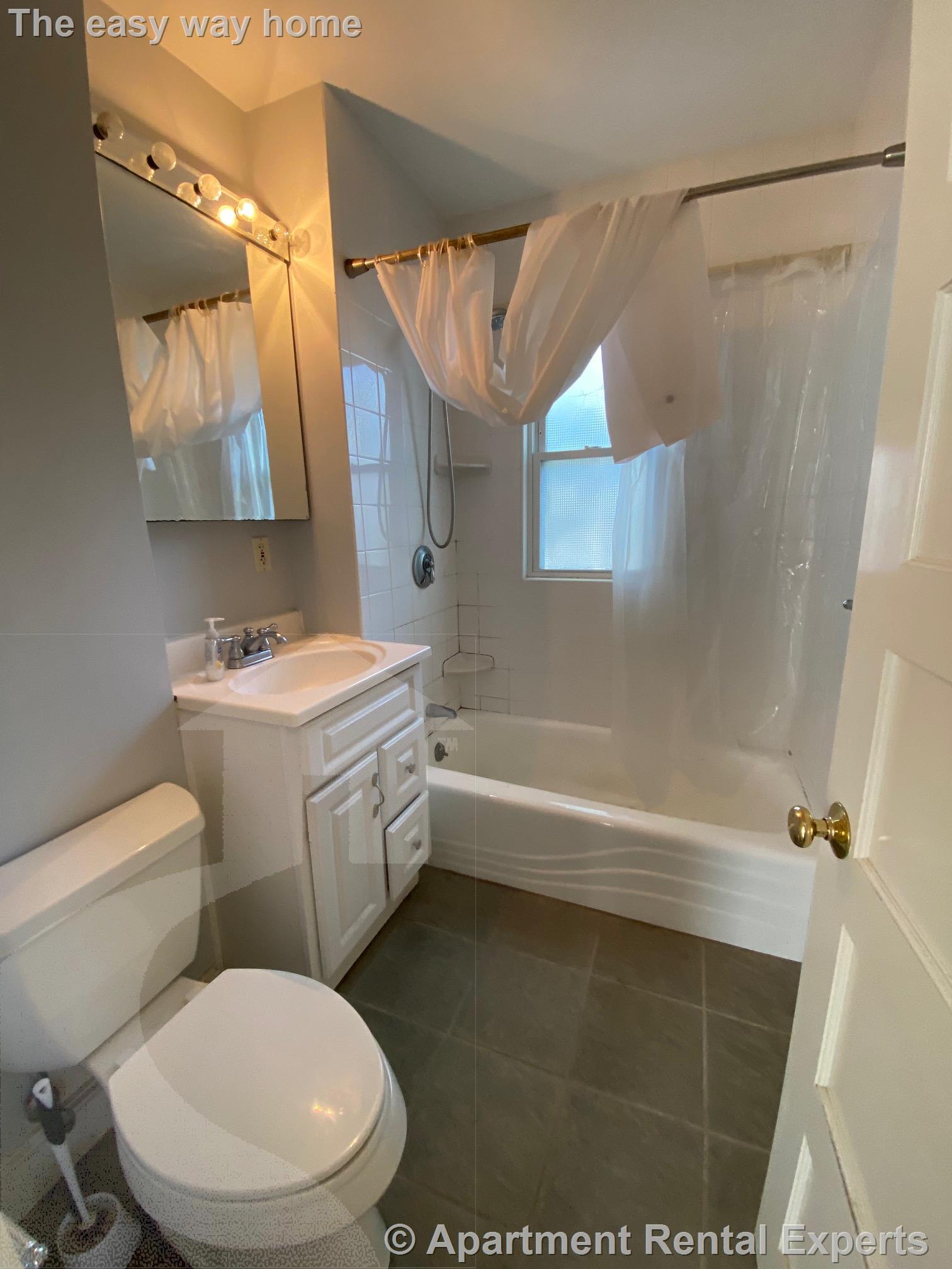 122 Garden St, Huron Village