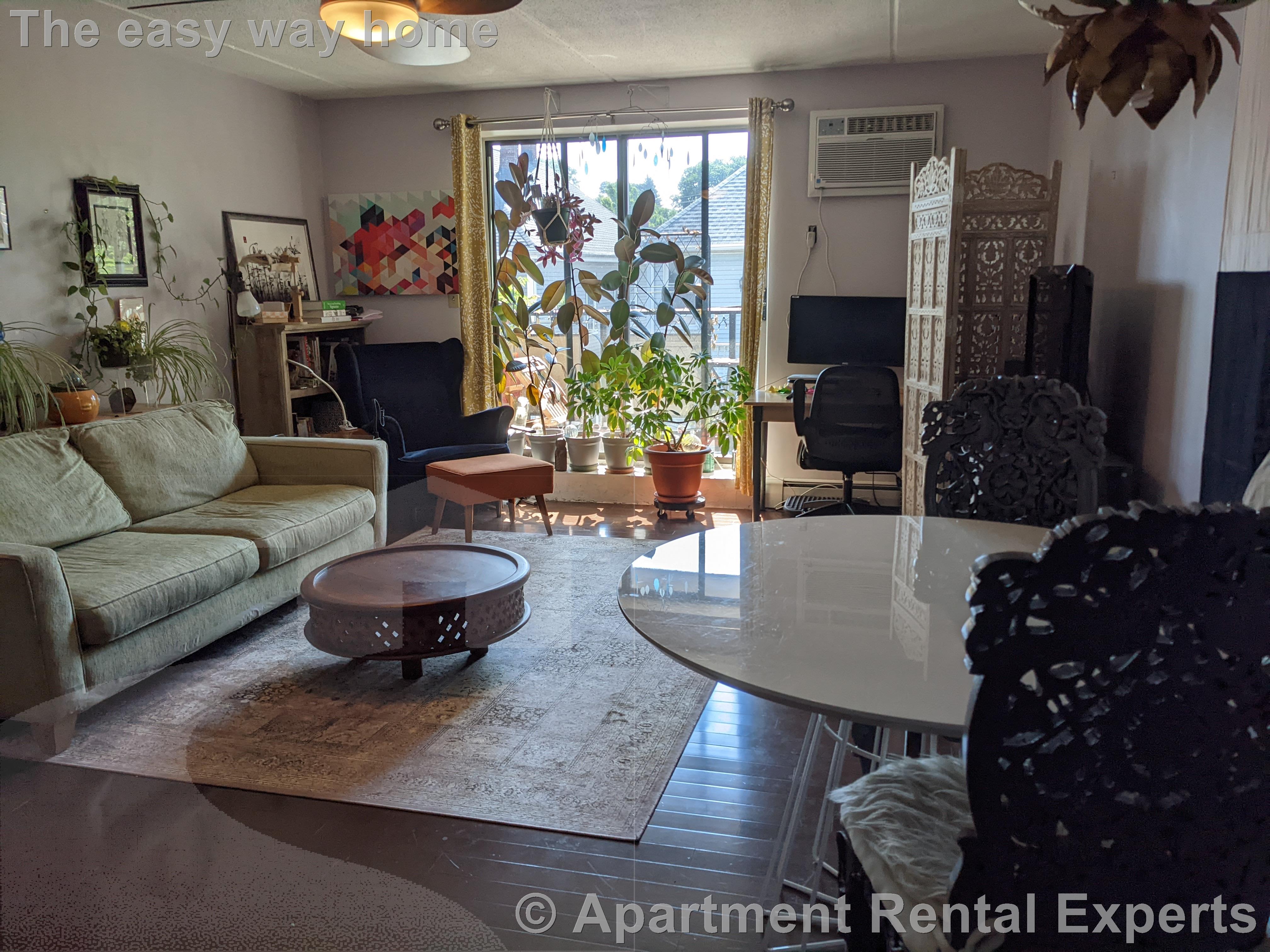 303 Lowell St, Magoun Square