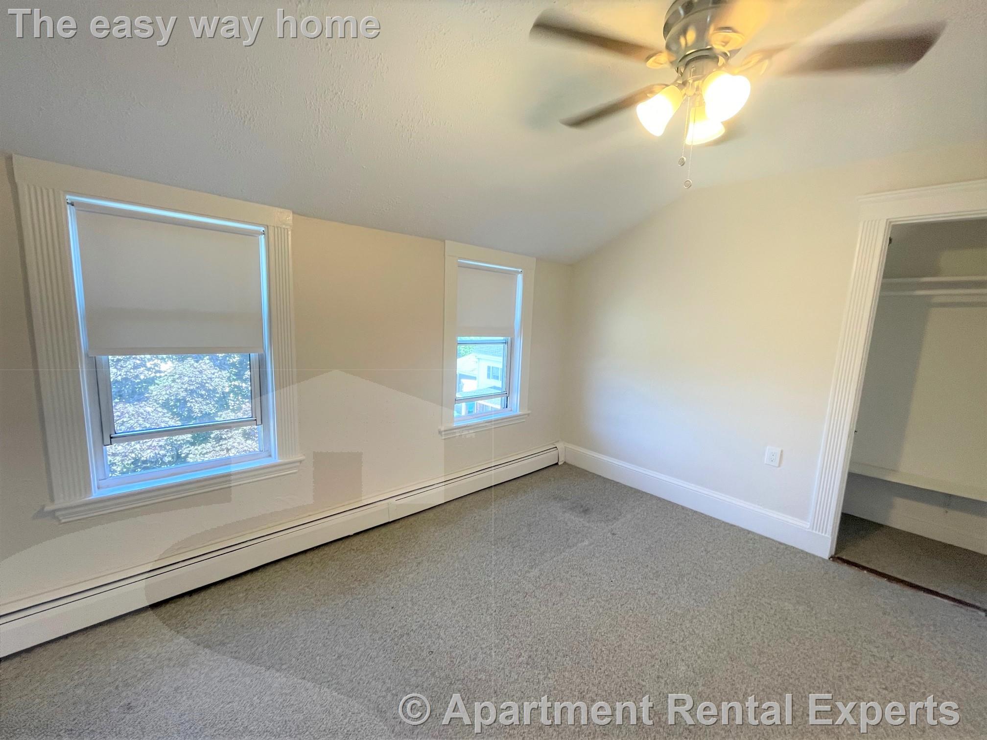 224 Harvard St, Tufts