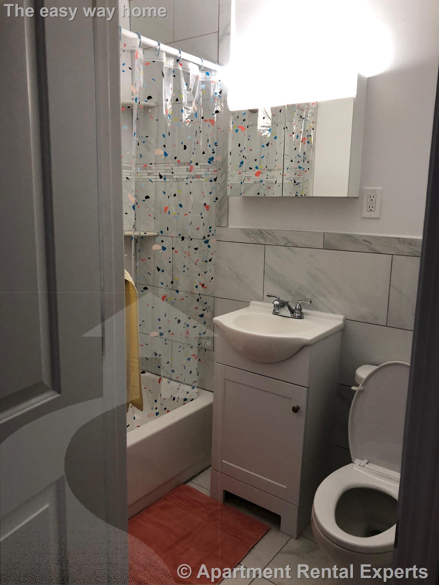 14 Netherlands Rd, Longwood