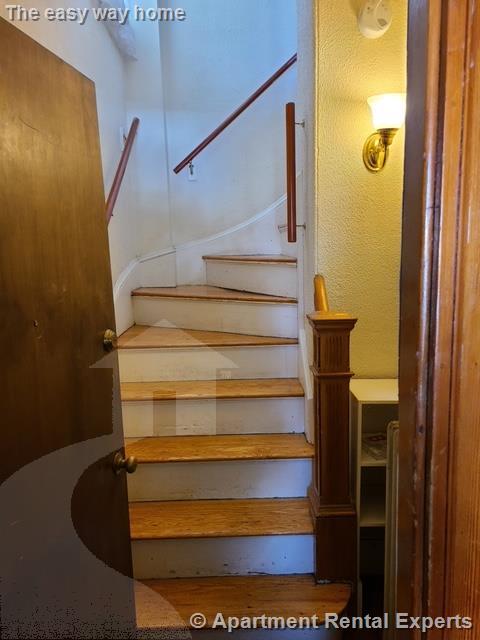 80 Bay State Ave, Davis Square