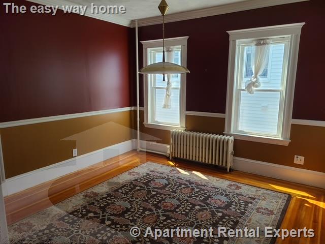 80 Bay State Ave, Davis Square