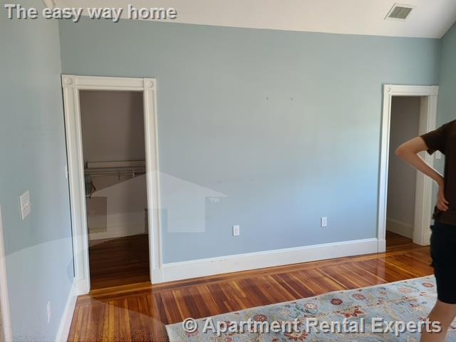 80 Bay State Ave, Davis Square