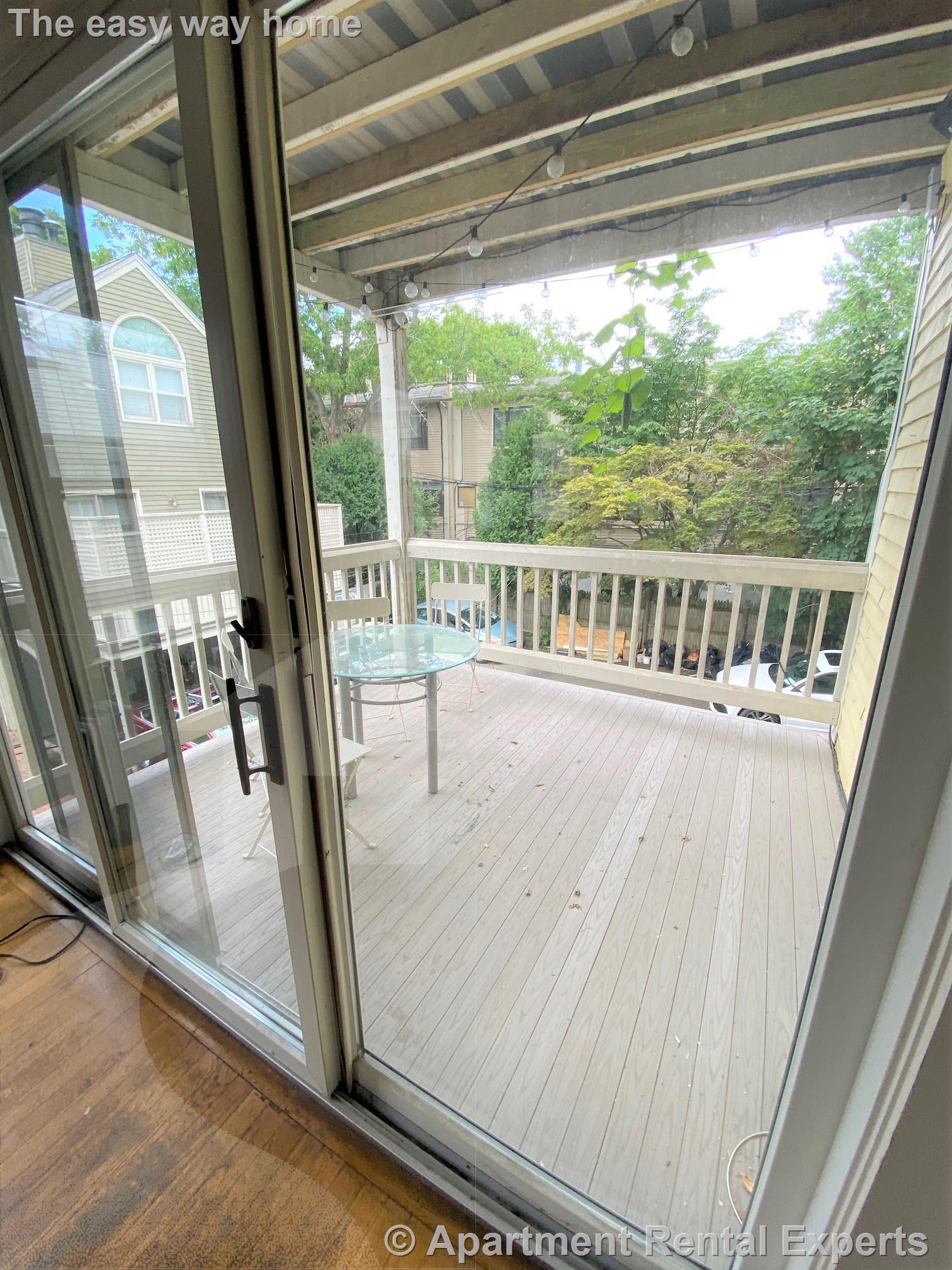 98 Hancock St, Central Square