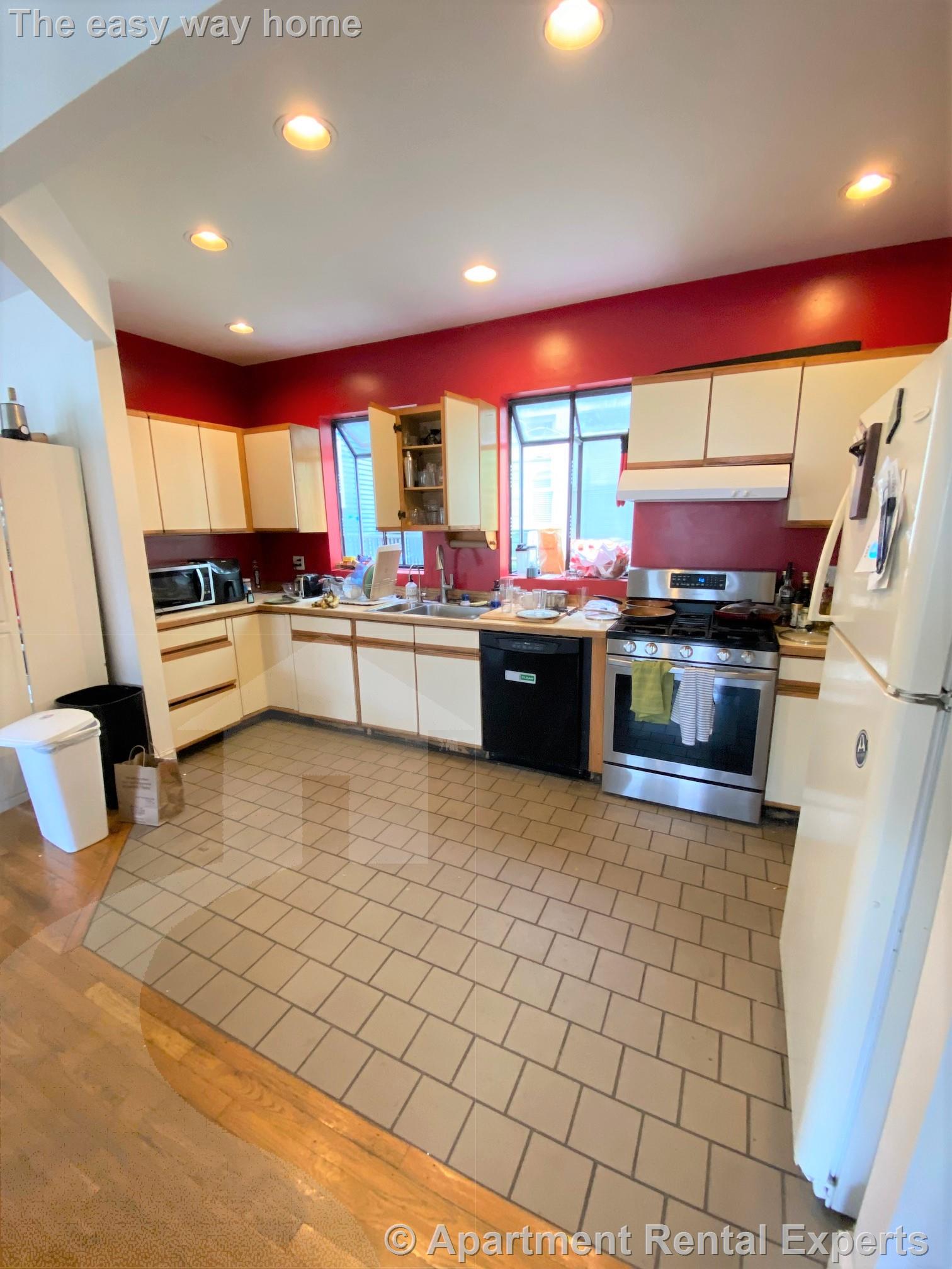 98 Hancock St, Central Square