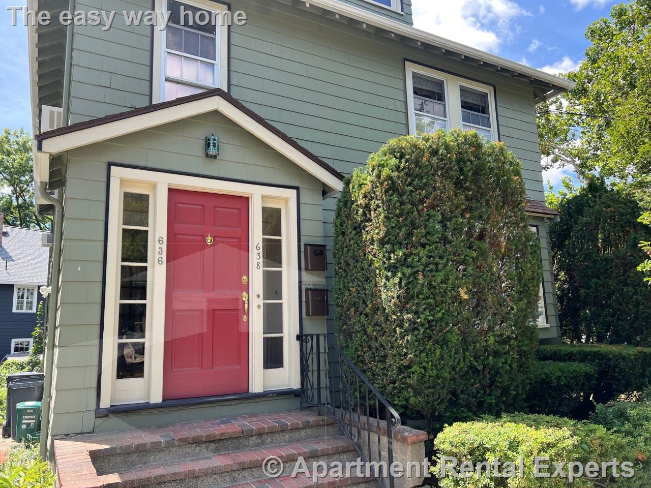 638 Huron Ave, West Cambridge