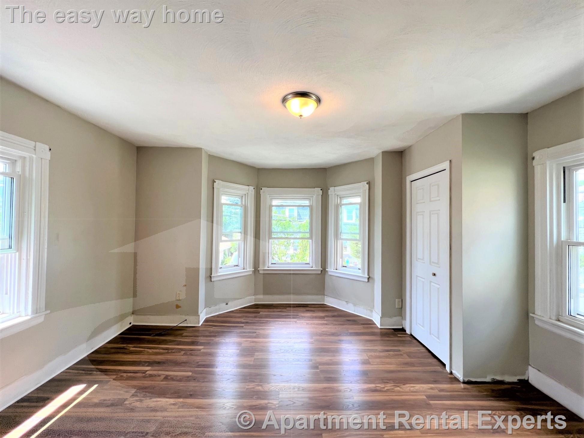 9 Oliver St, Everett