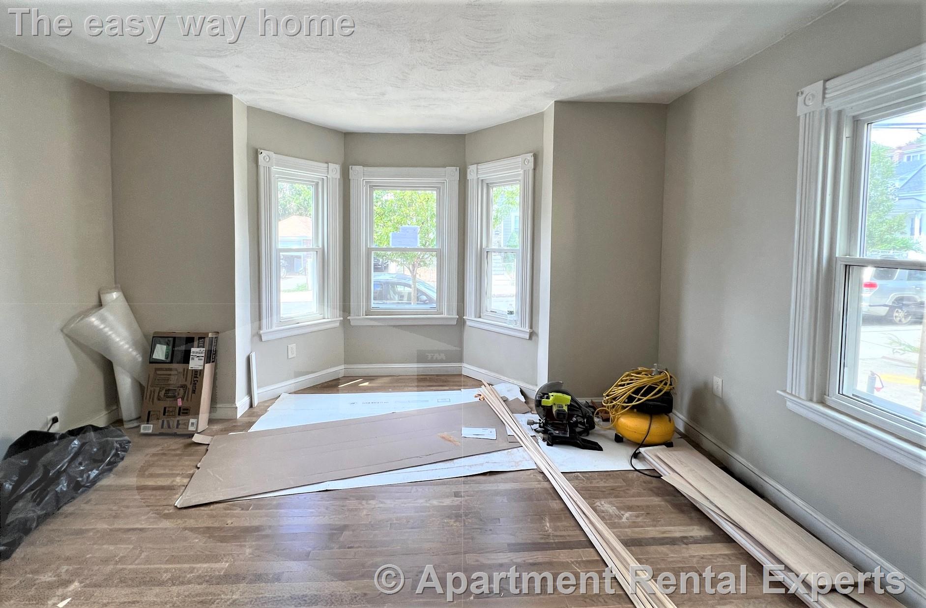 9 Oliver St, Everett