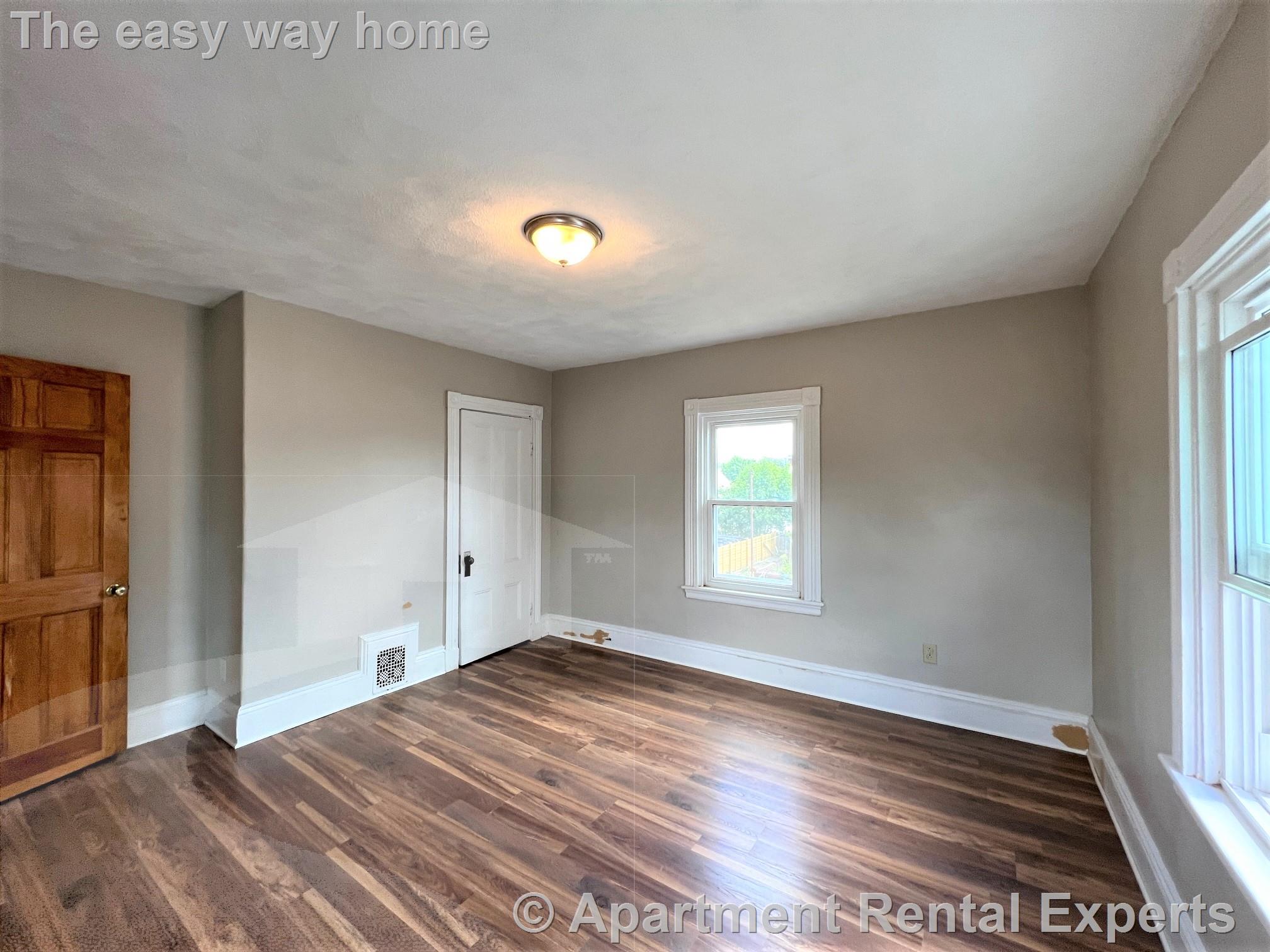 9 Oliver St, Everett