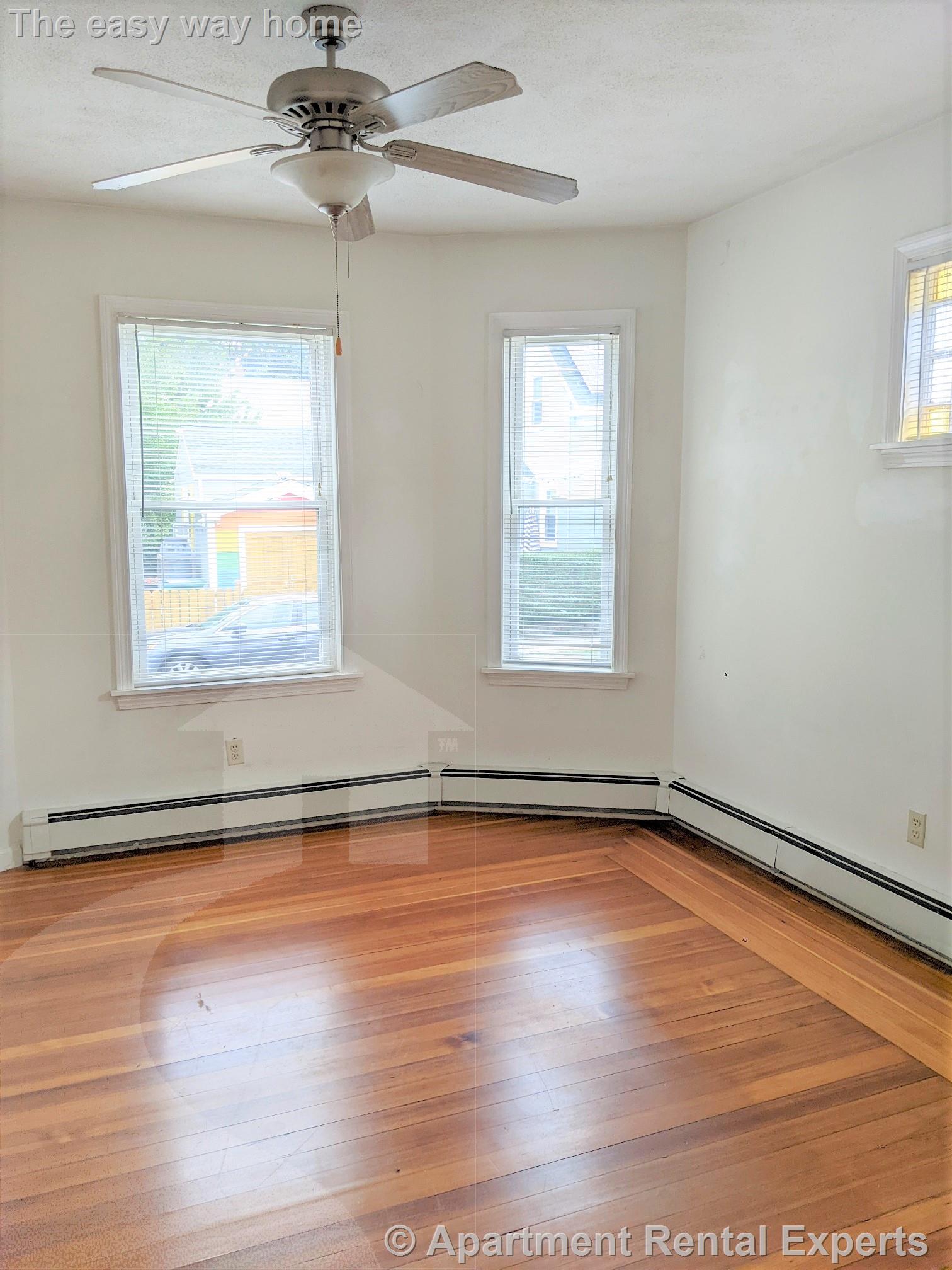 43 Daniels St, Medford Square