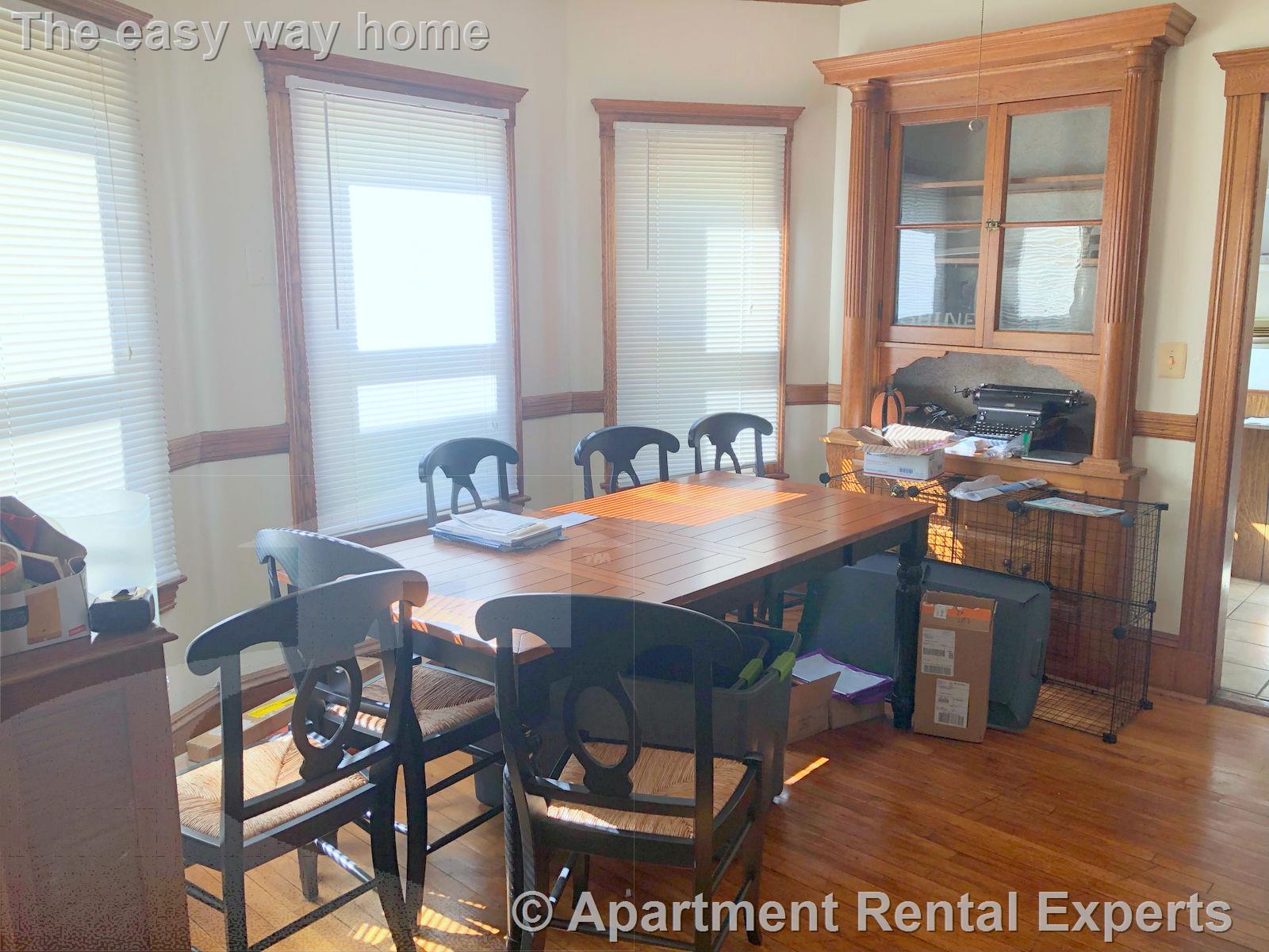 265 Boston Ave, Tufts