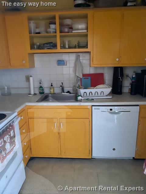 2353 Massachusetts Ave, Davis Square