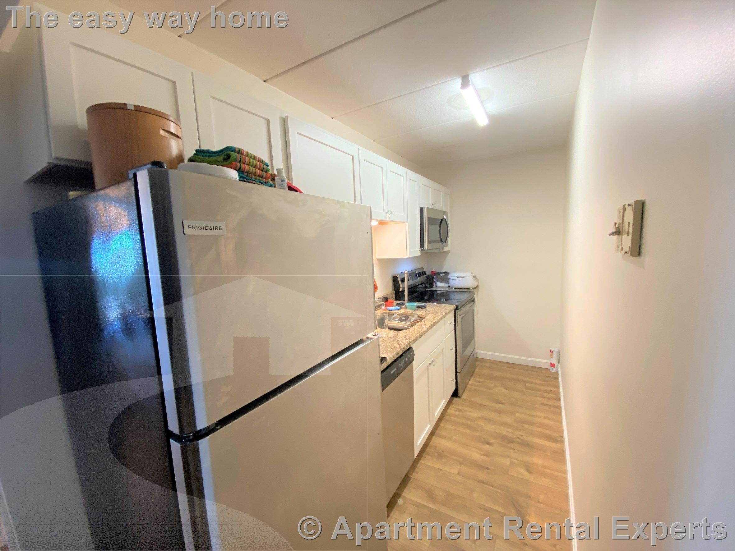60 Pleasant St, Arlington Center