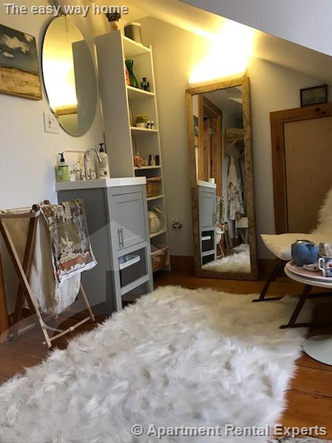 202 Harvard St, Central Square