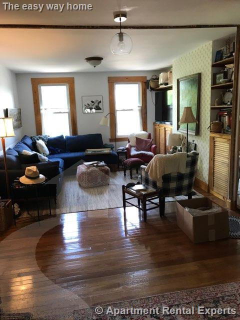 202 Harvard St, Central Square