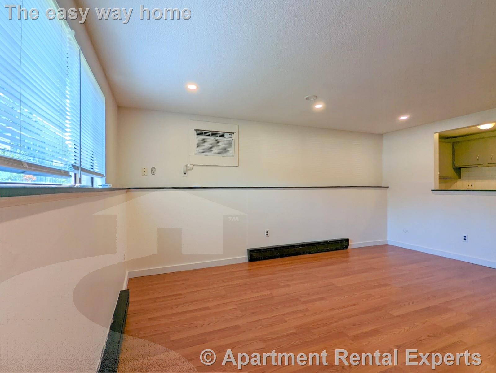 102 Alpine St, Magoun Square