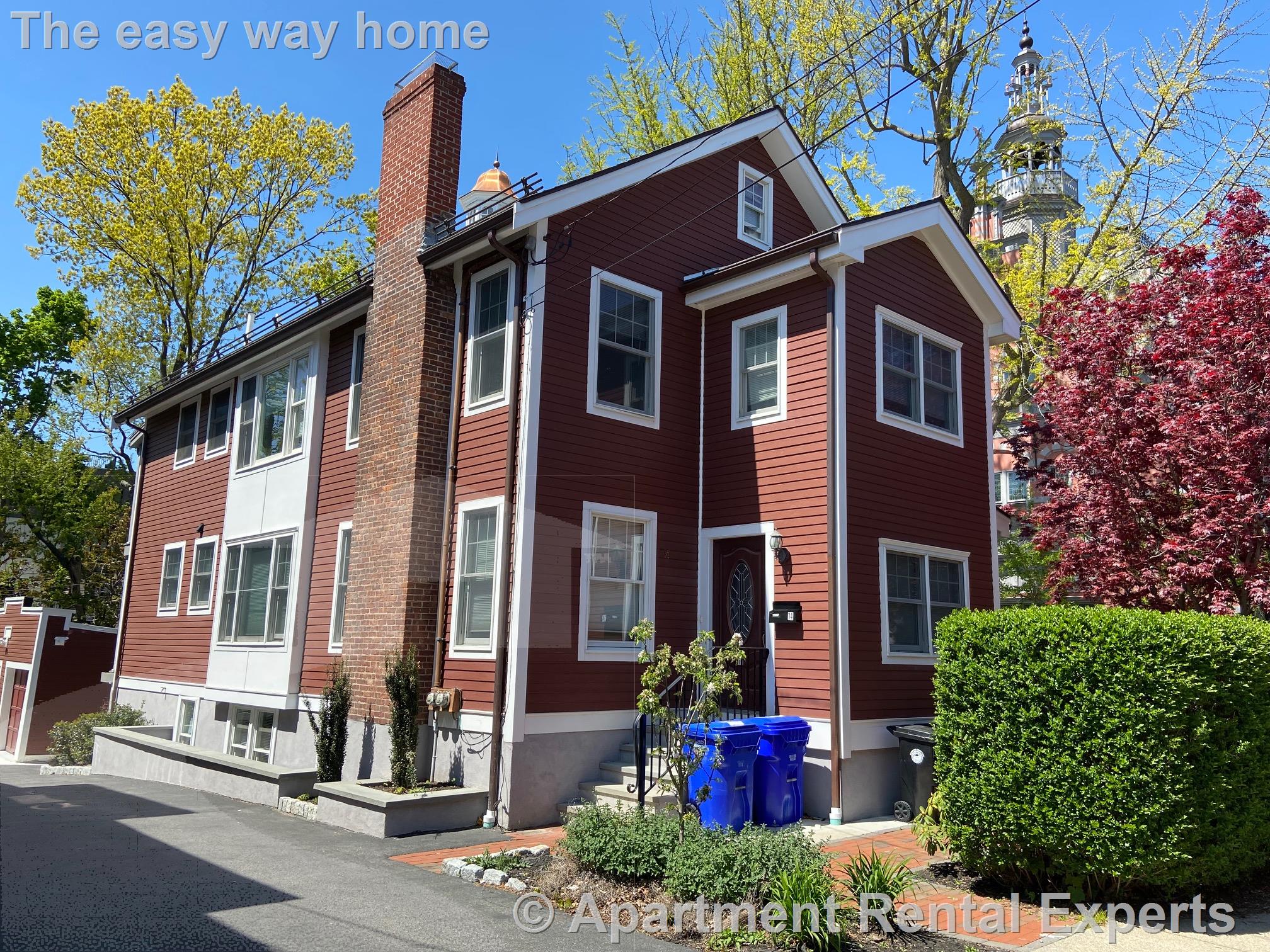 14 Netherlands Rd, Longwood