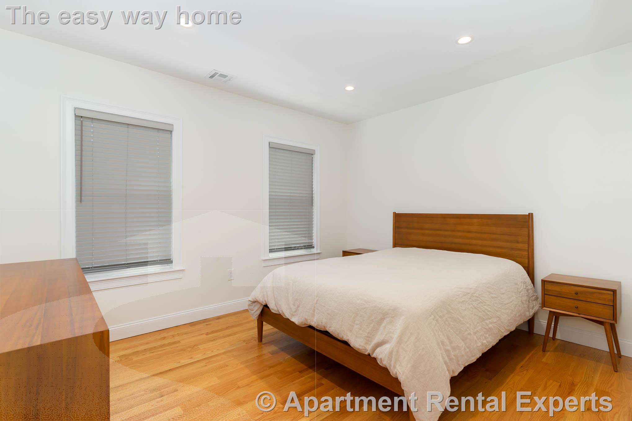 26R James St, Malden Center