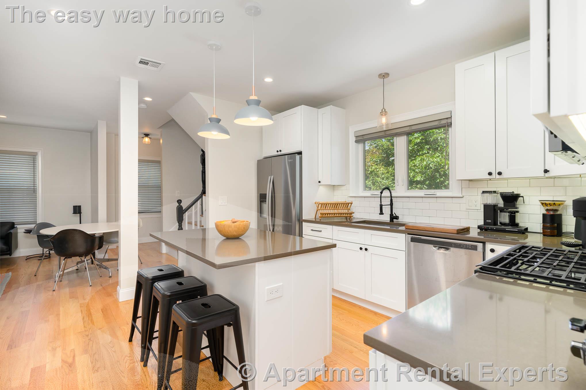 26R James St, Malden Center