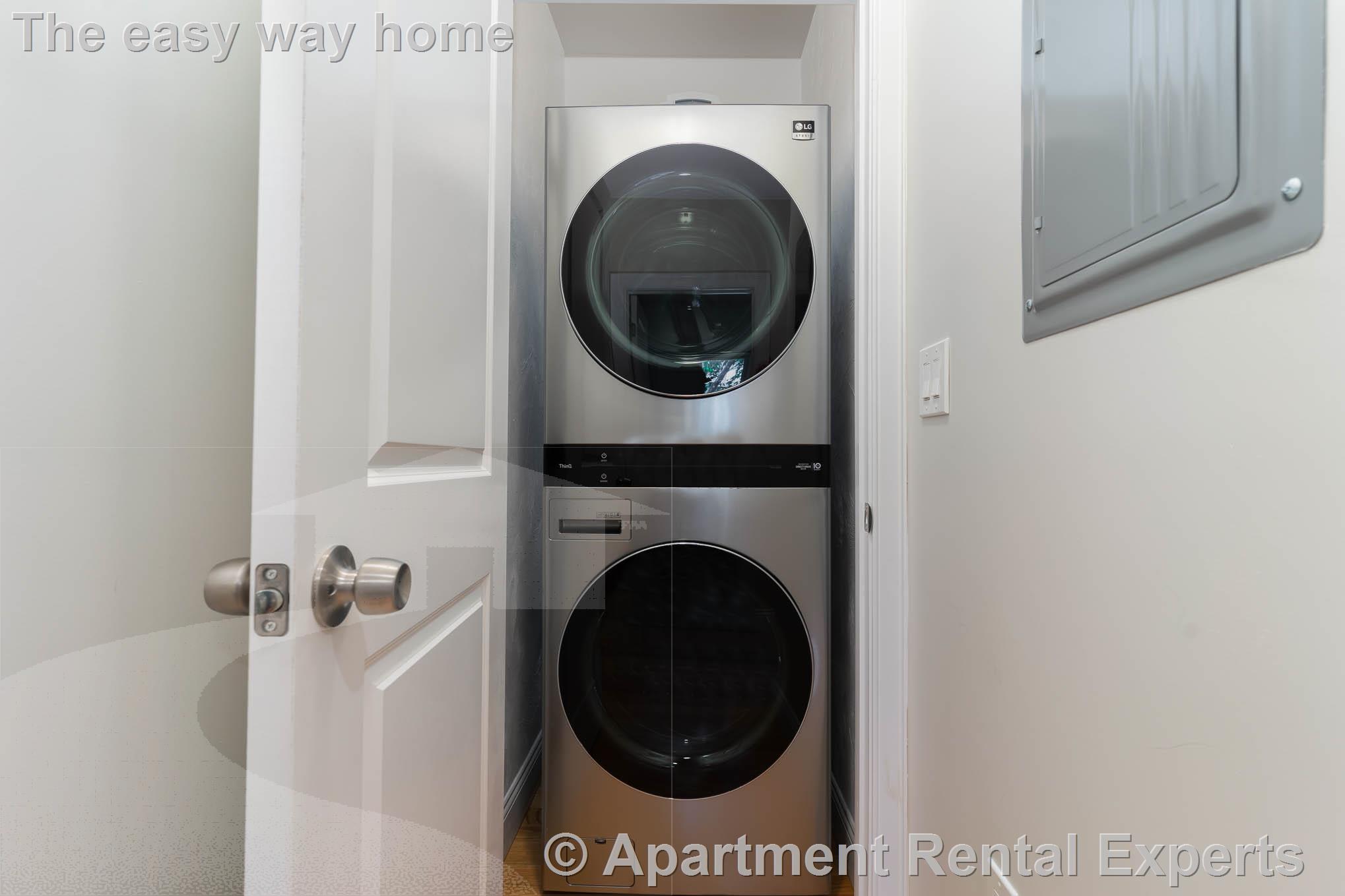 26R James St, Malden Center