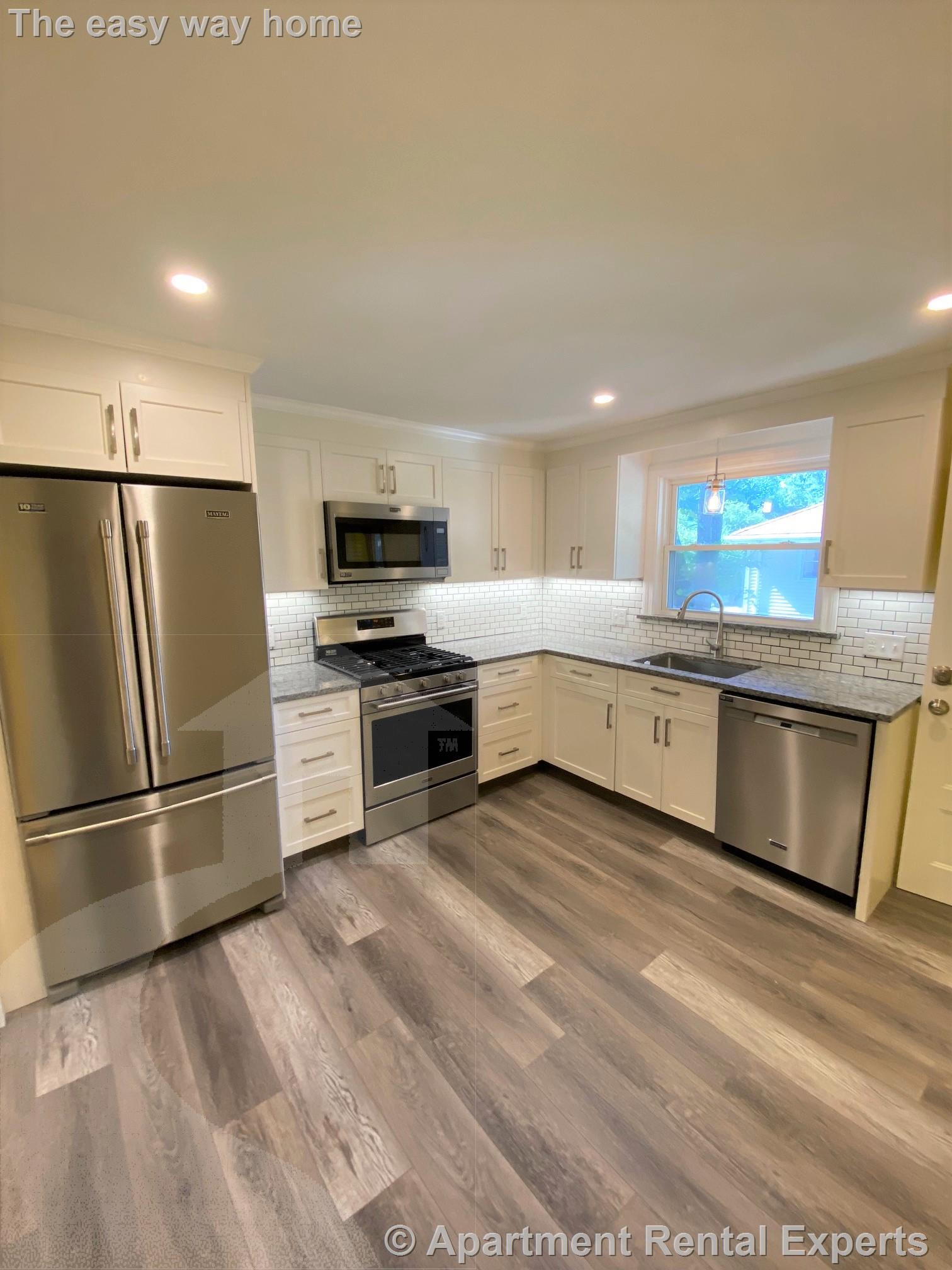 19 Prospect St, Watertown Center