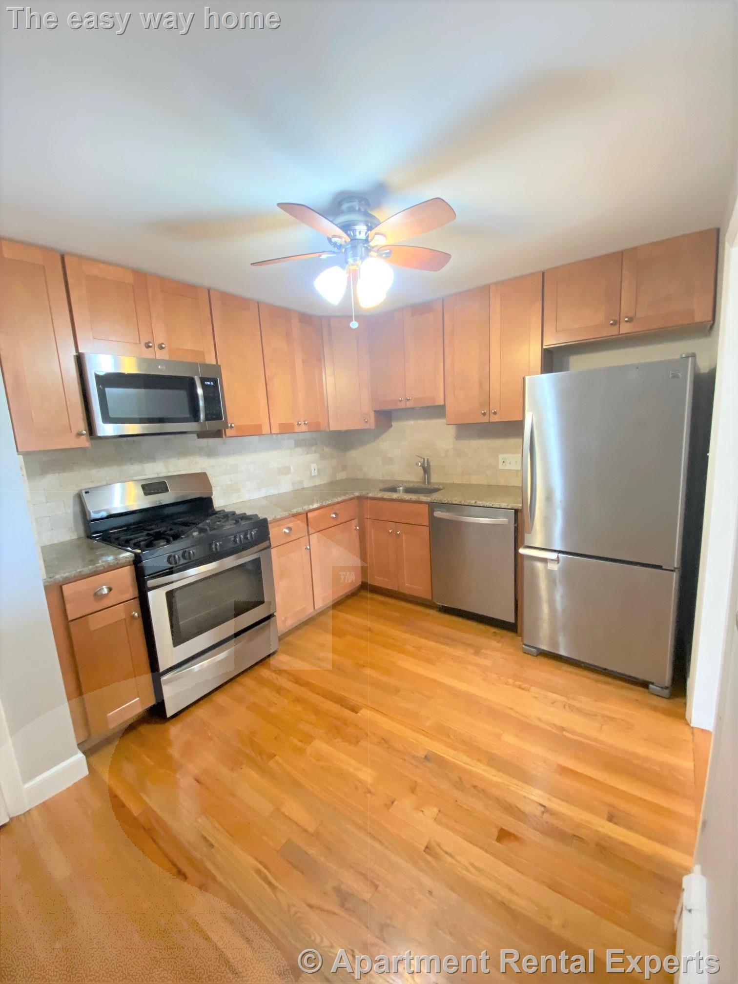 215 Massachusetts Ave, Arlington