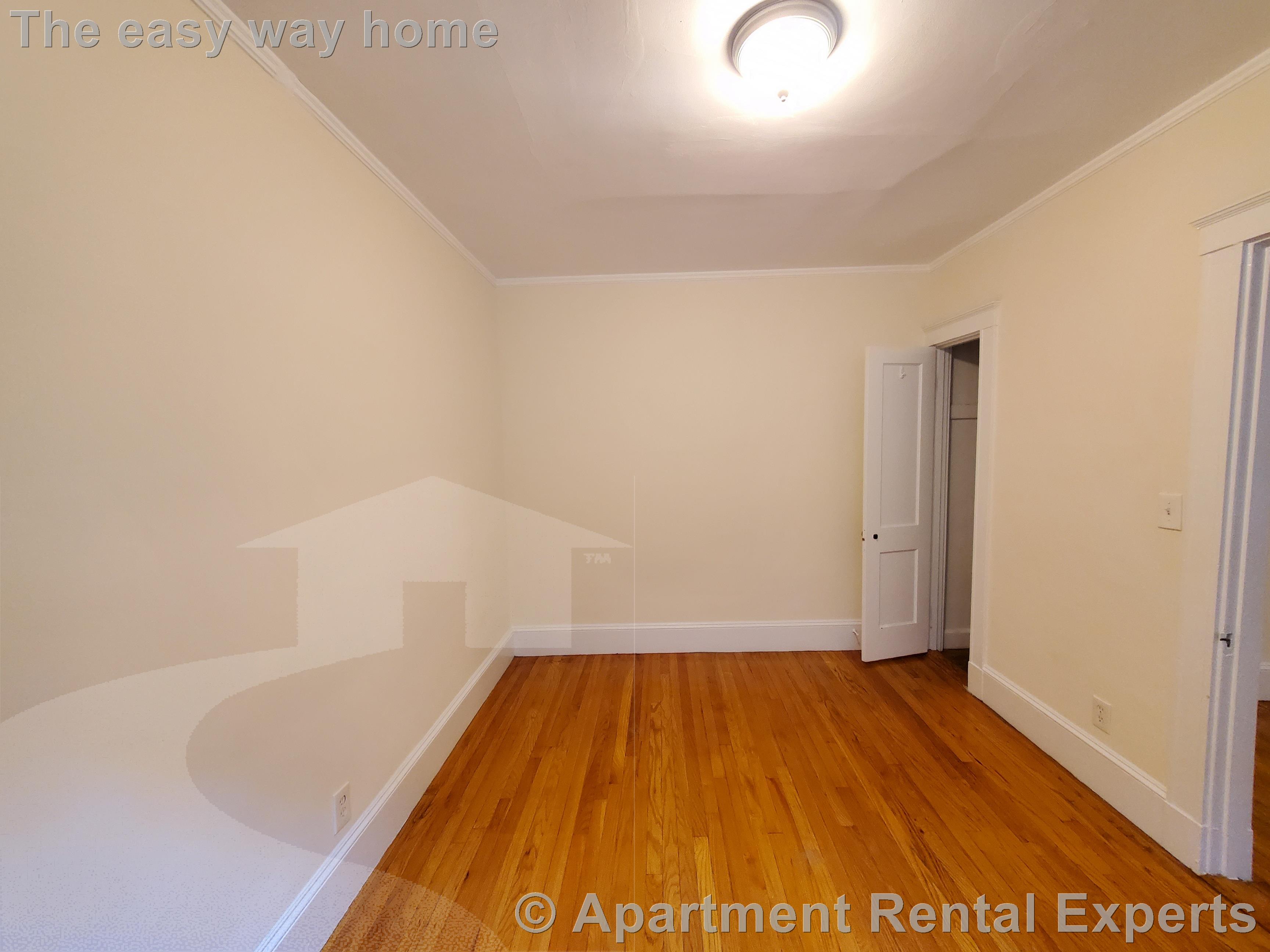 156-158 Summer St, Spring Hill