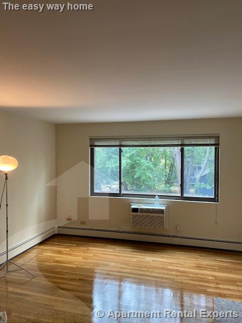 109 Oxford St, East Arlington