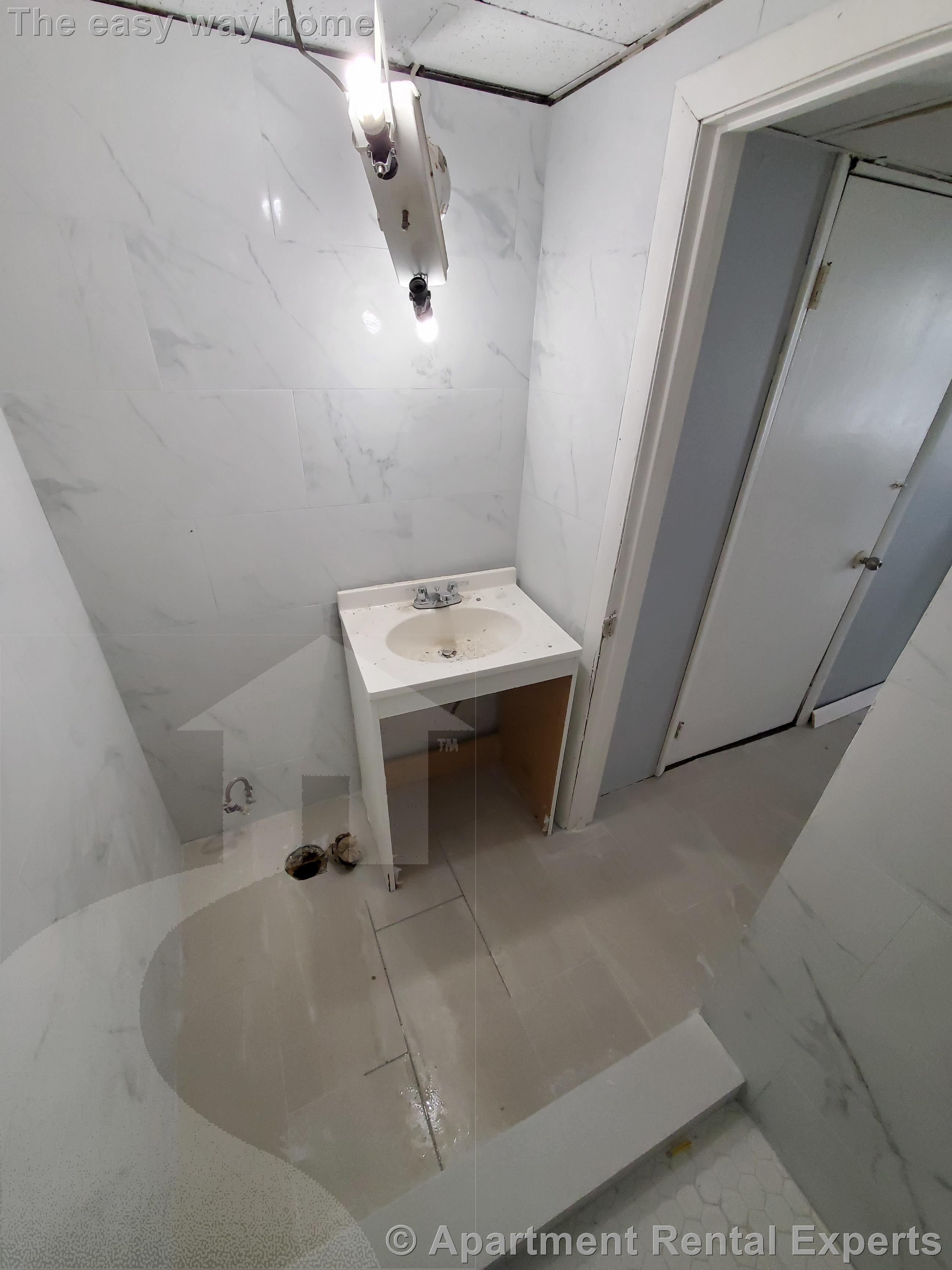 25 Laurel St, Spring Hill