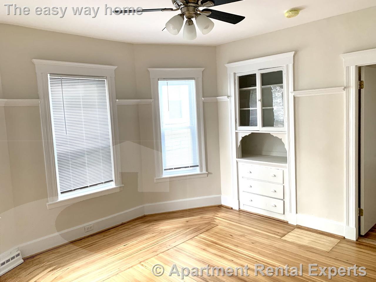 70 Conwell Ave, Tufts