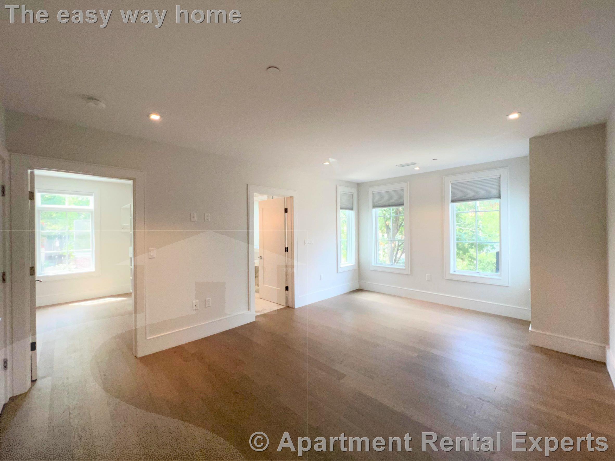 20 Marion St, Coolidge Corner