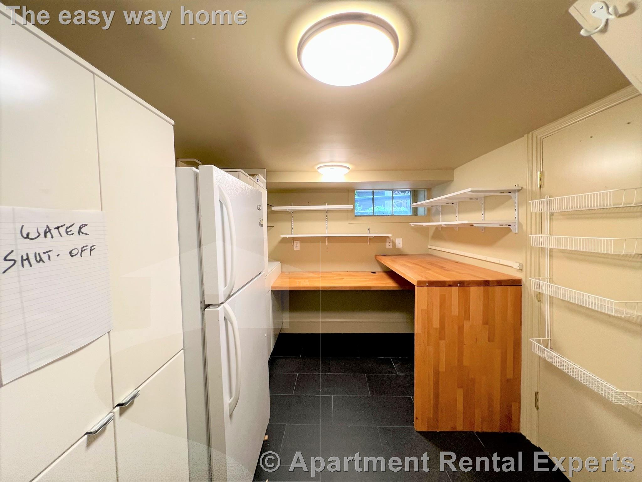 9 Foster Pl, Harvard Square