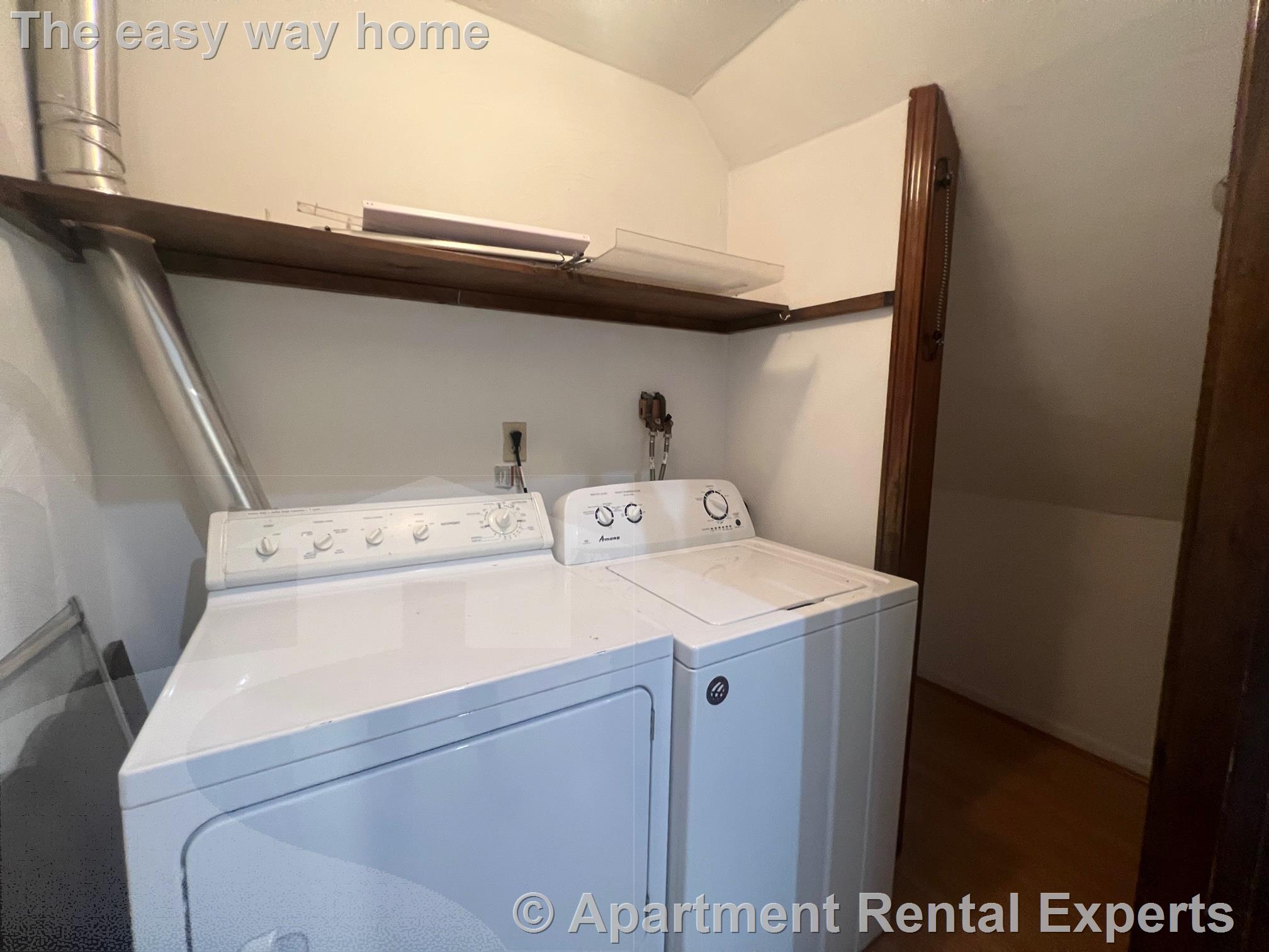 186 Powderhouse Blvd, Teele Square