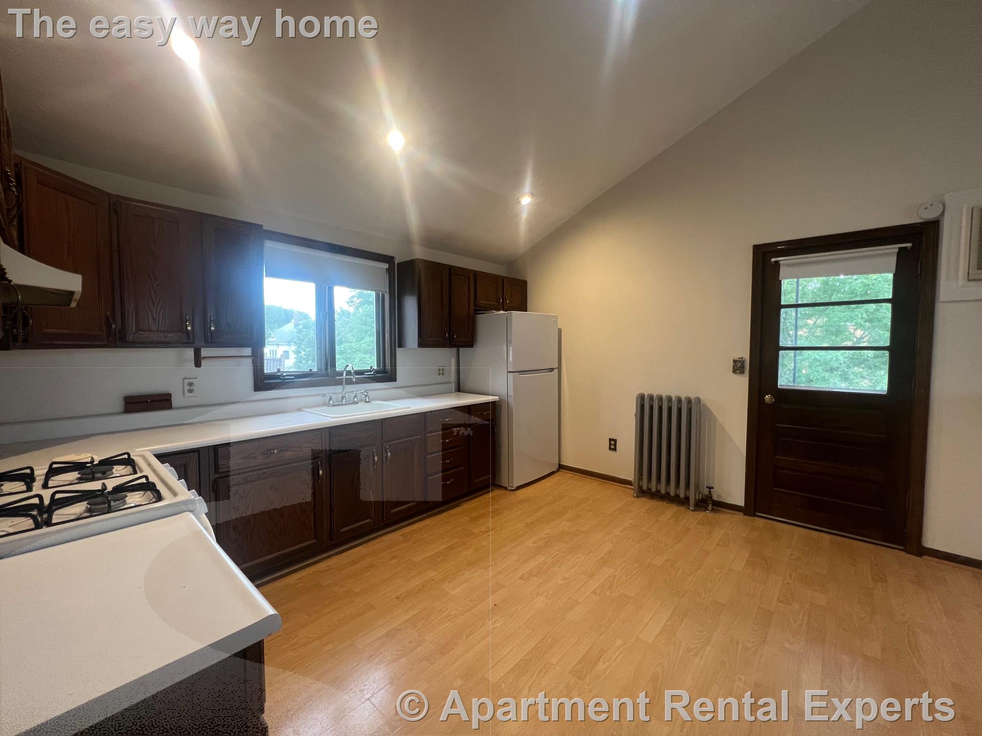 186 Powderhouse Blvd, Teele Square