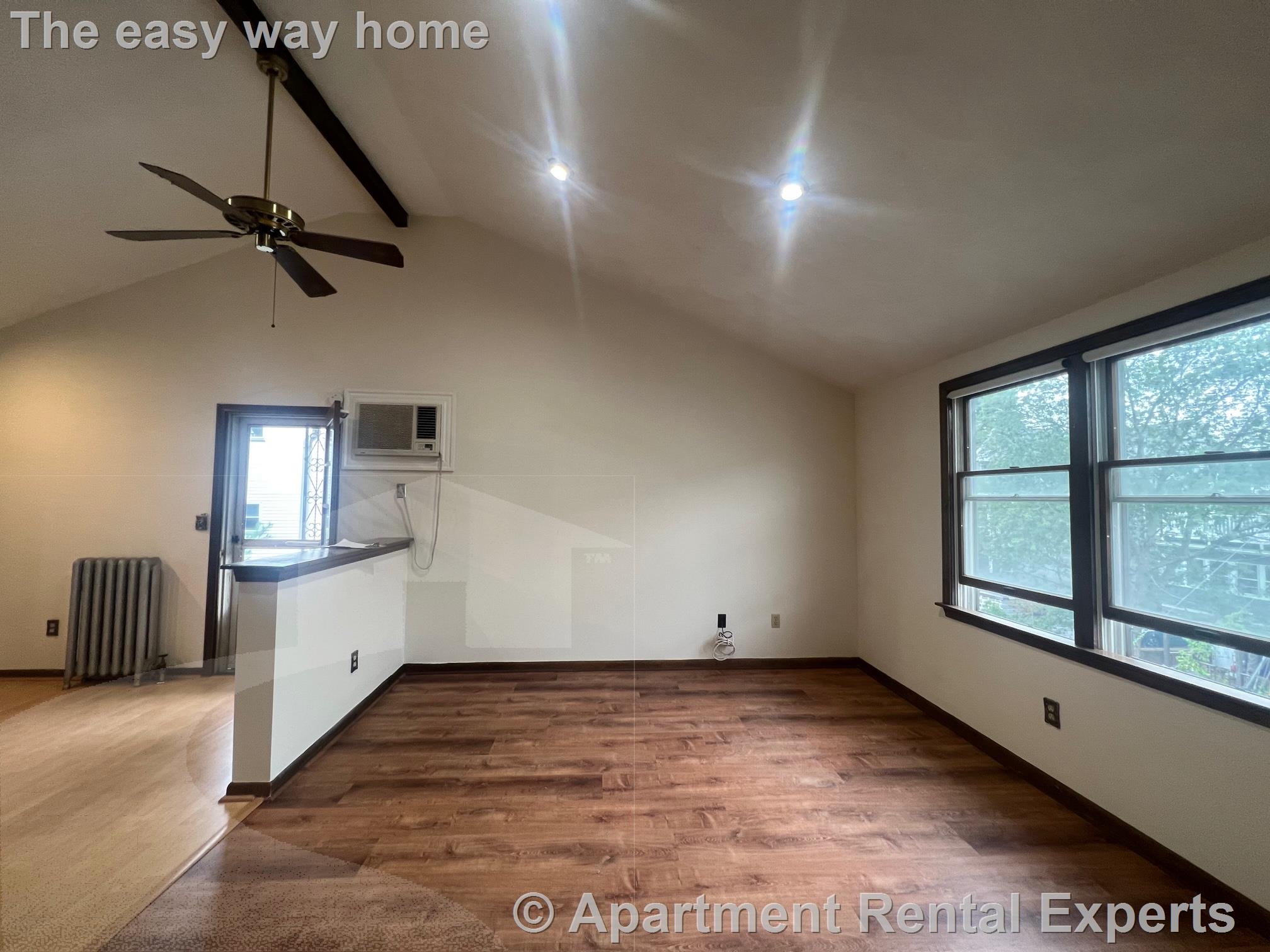 186 Powderhouse Blvd, Teele Square