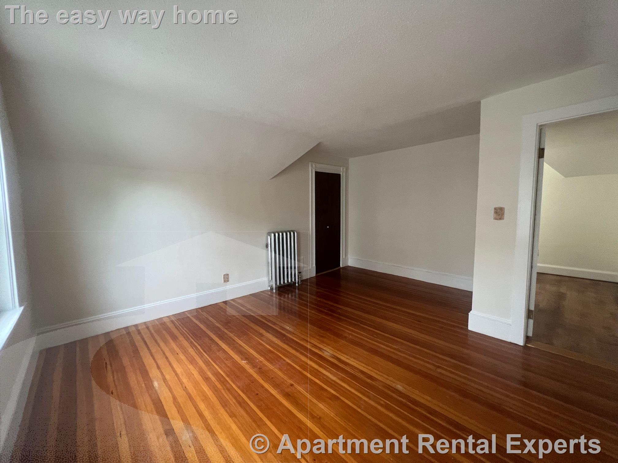 186 Powderhouse Blvd, Teele Square