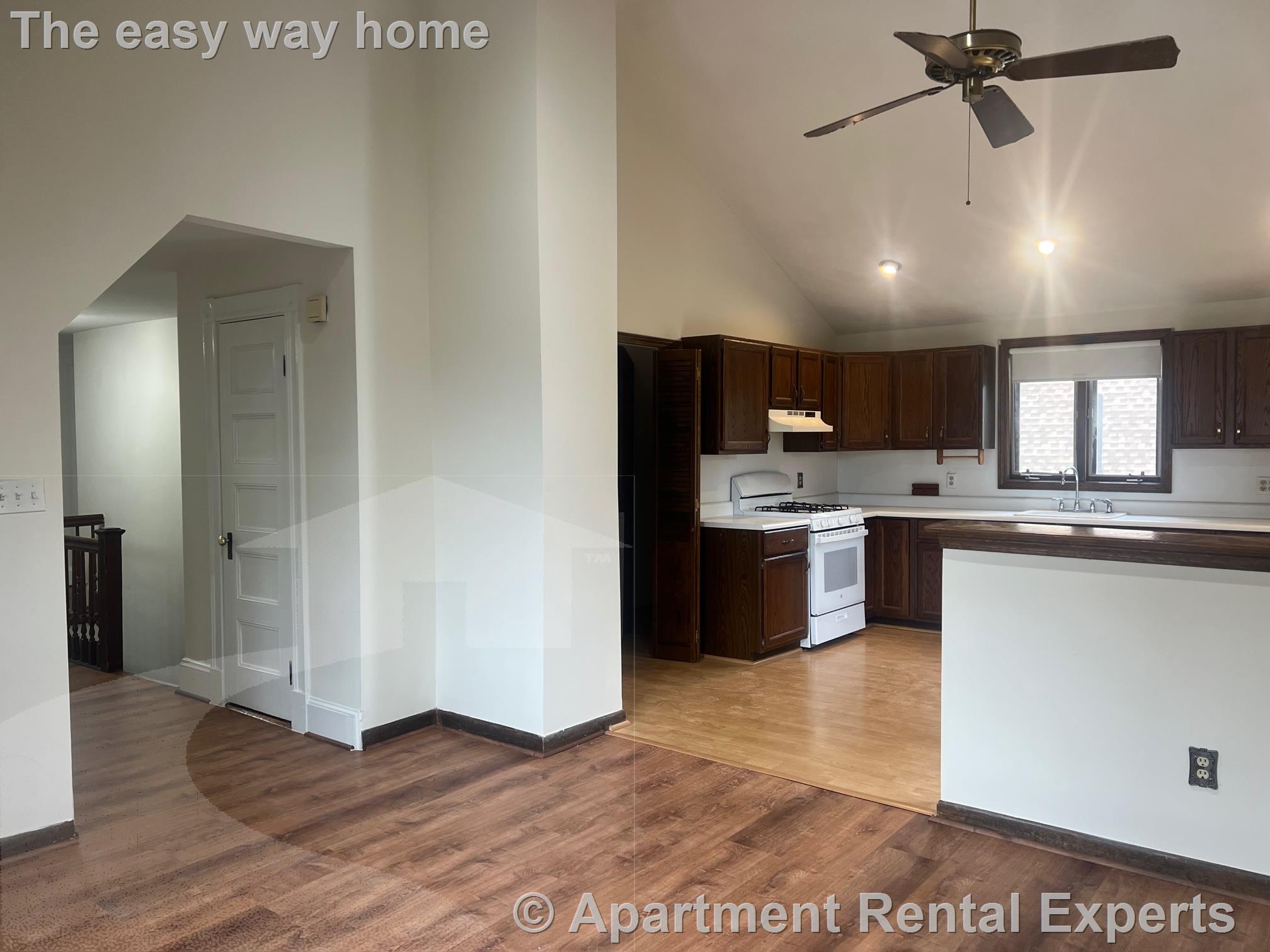 186 Powderhouse Blvd, Teele Square