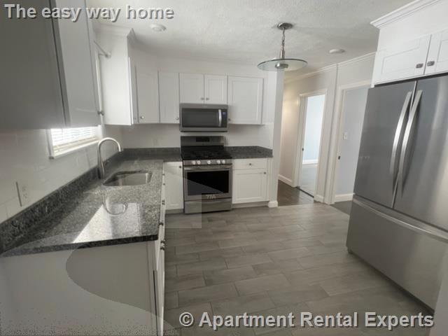 22-24 Gordon St, Tufts