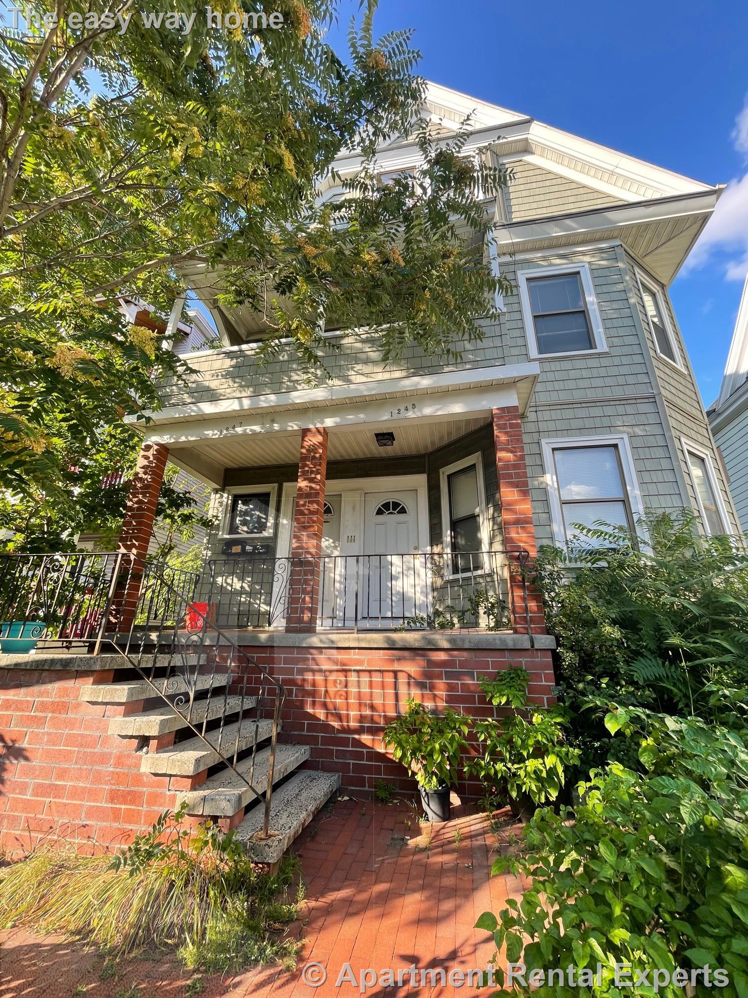 1245 Broadway, Teele Square