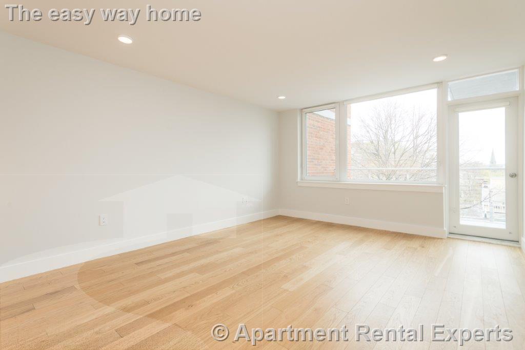 334 Harvard St, Harvard Square